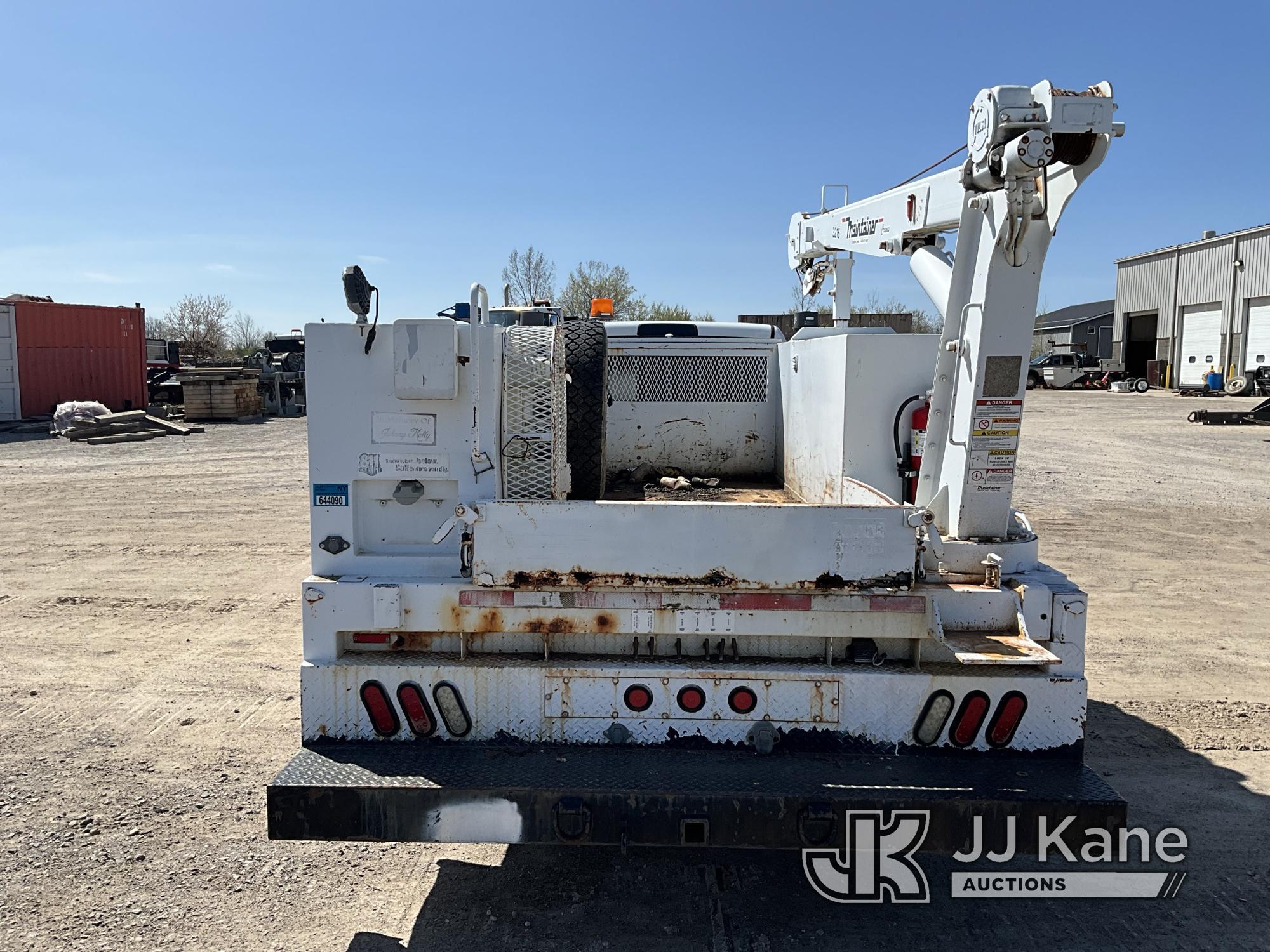 (Rosebush, MI) 2013 RAM 5500 4x4 Service Truck Starts, Runs, Moves) (  Check Engine Light On,  Rust.