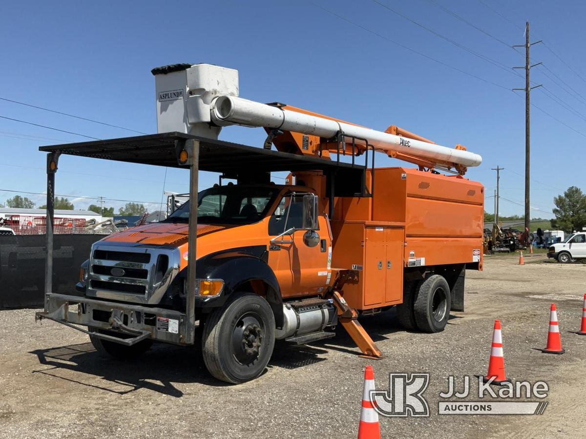 (Charlotte, MI) Altec LR756, Over-Center Bucket Truck mounted behind cab on 2013 Ford F750 Chipper D