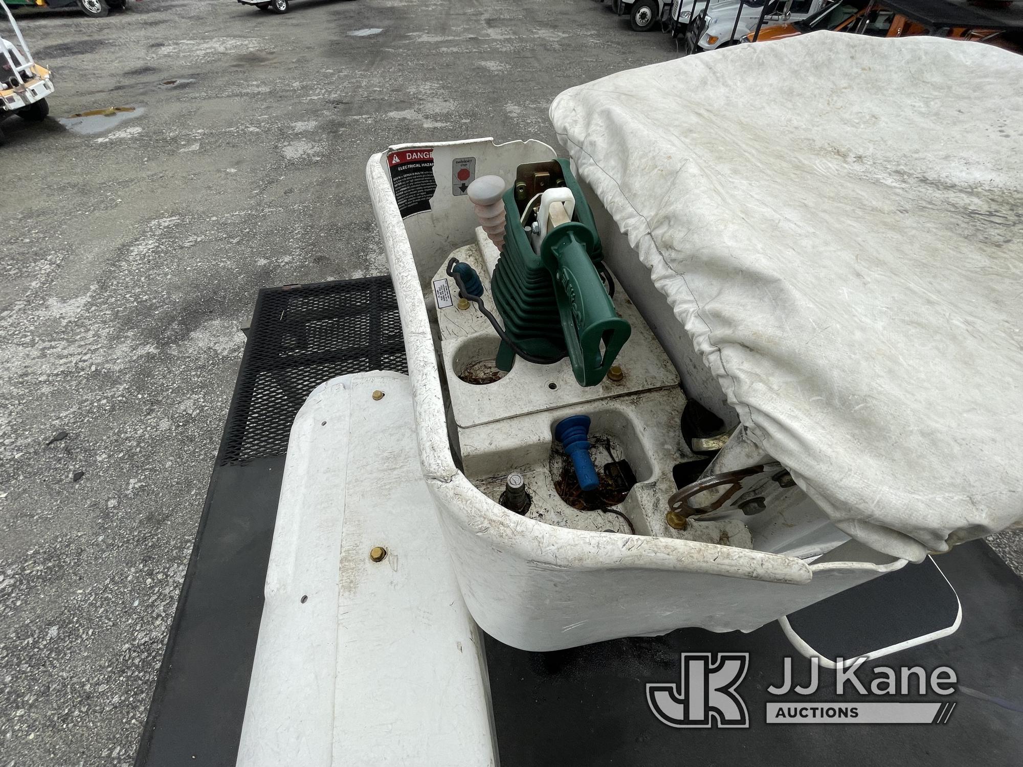 (Plymouth Meeting, PA) Altec LR760E70, Over-Center Elevator Bucket Truck mounted behind cab on 2013