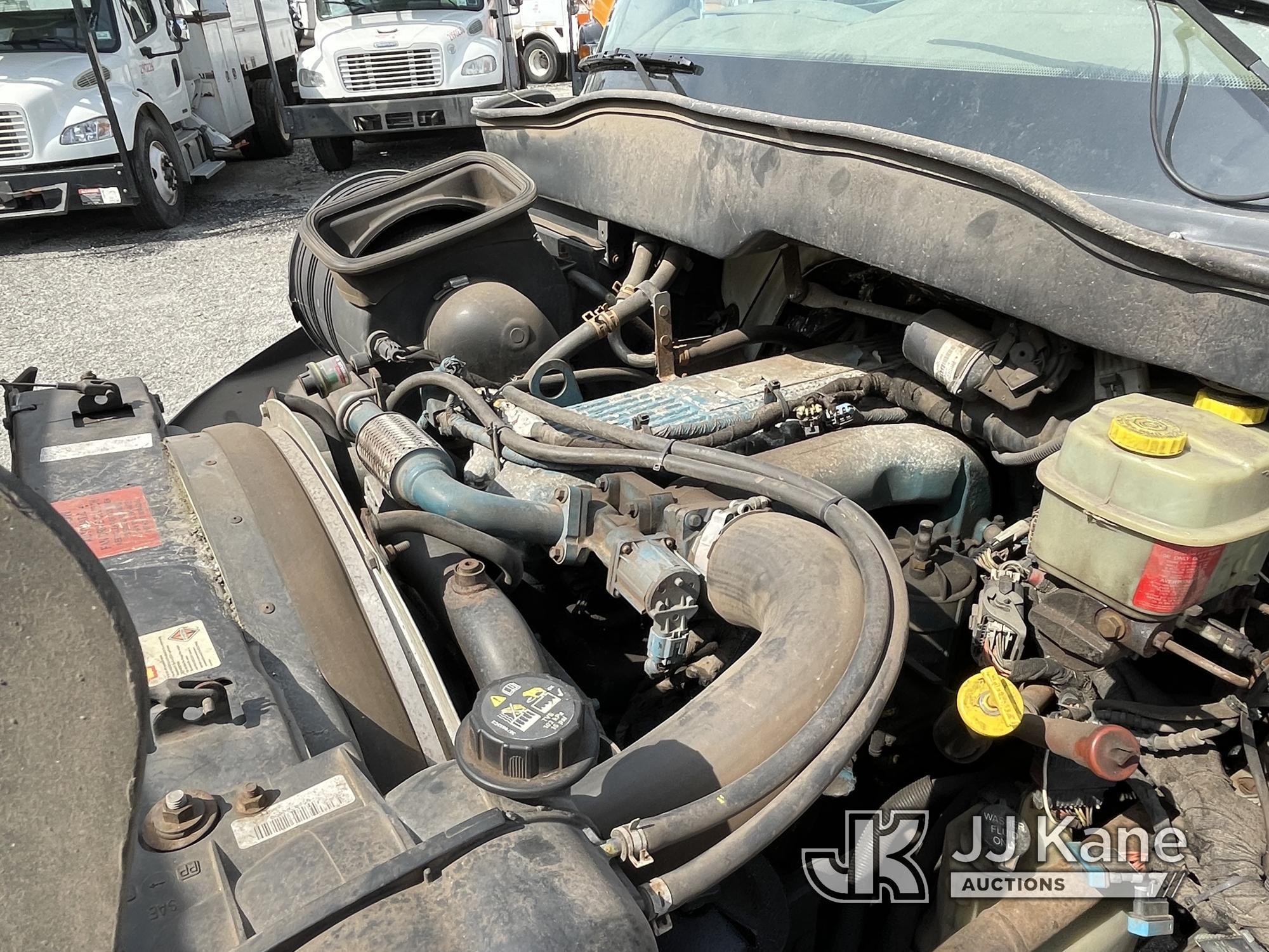 (Plymouth Meeting, PA) 2005 International 4300 Chipper Dump Truck Runs Moves & Dump Operates, Abs Li