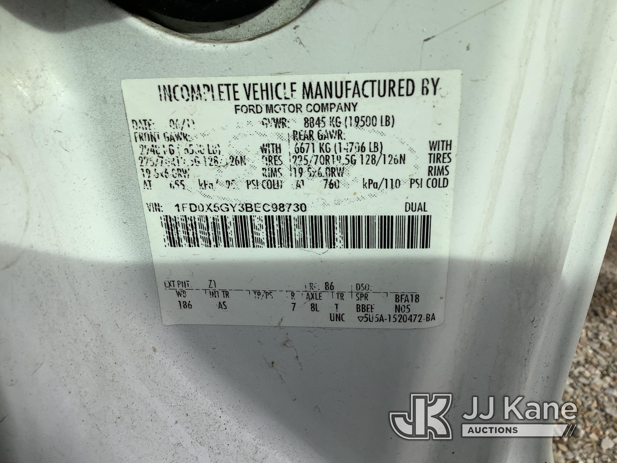 (Smock, PA) 2011 Ford F550 Extended-Cab Service Truck Title Delay) (Not Running, Operational Conditi