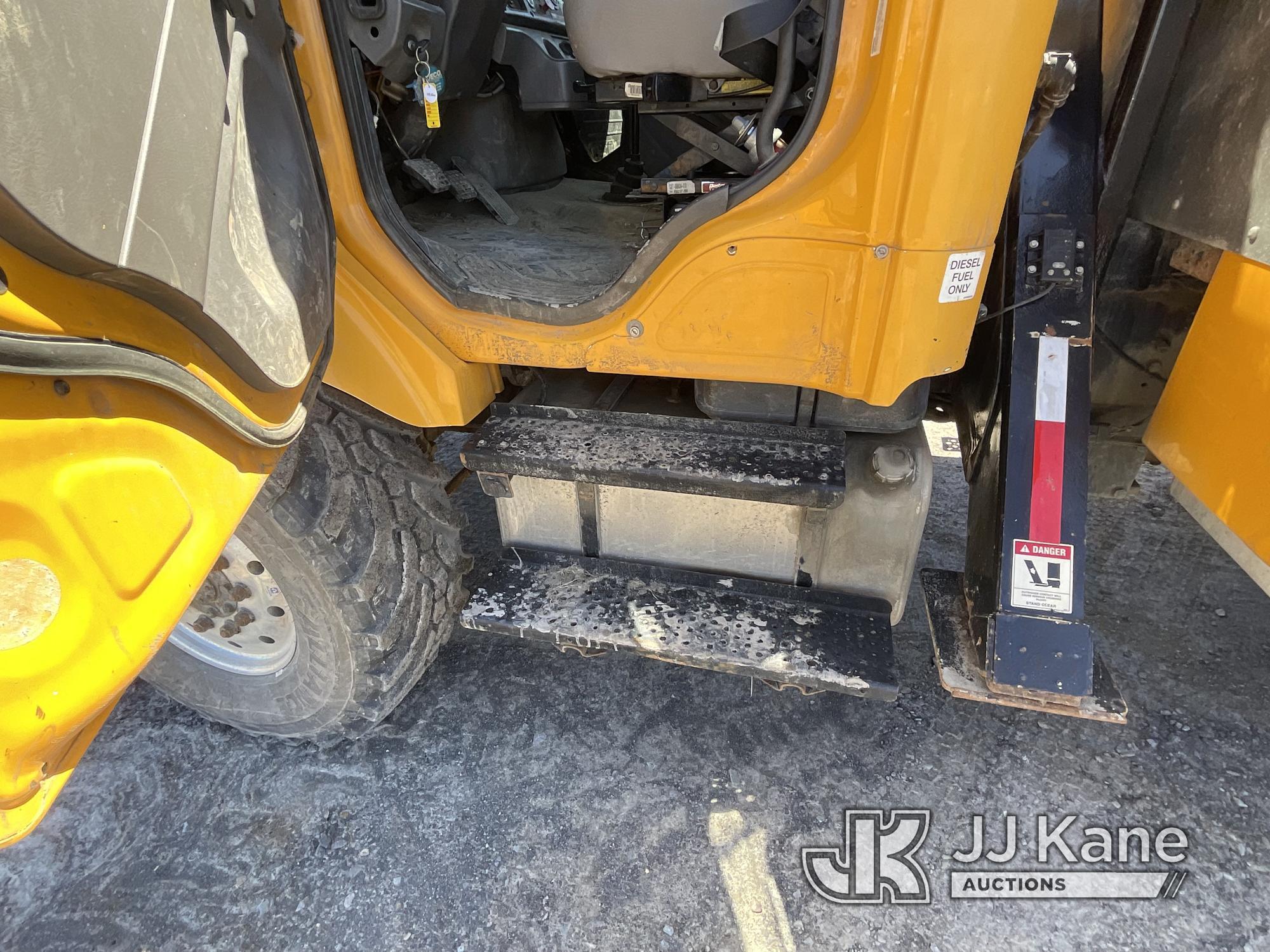 (Rome, NY) Altec L45M, Over-Center Material Handling Bucket Truck center mounted on 2006 Freightline