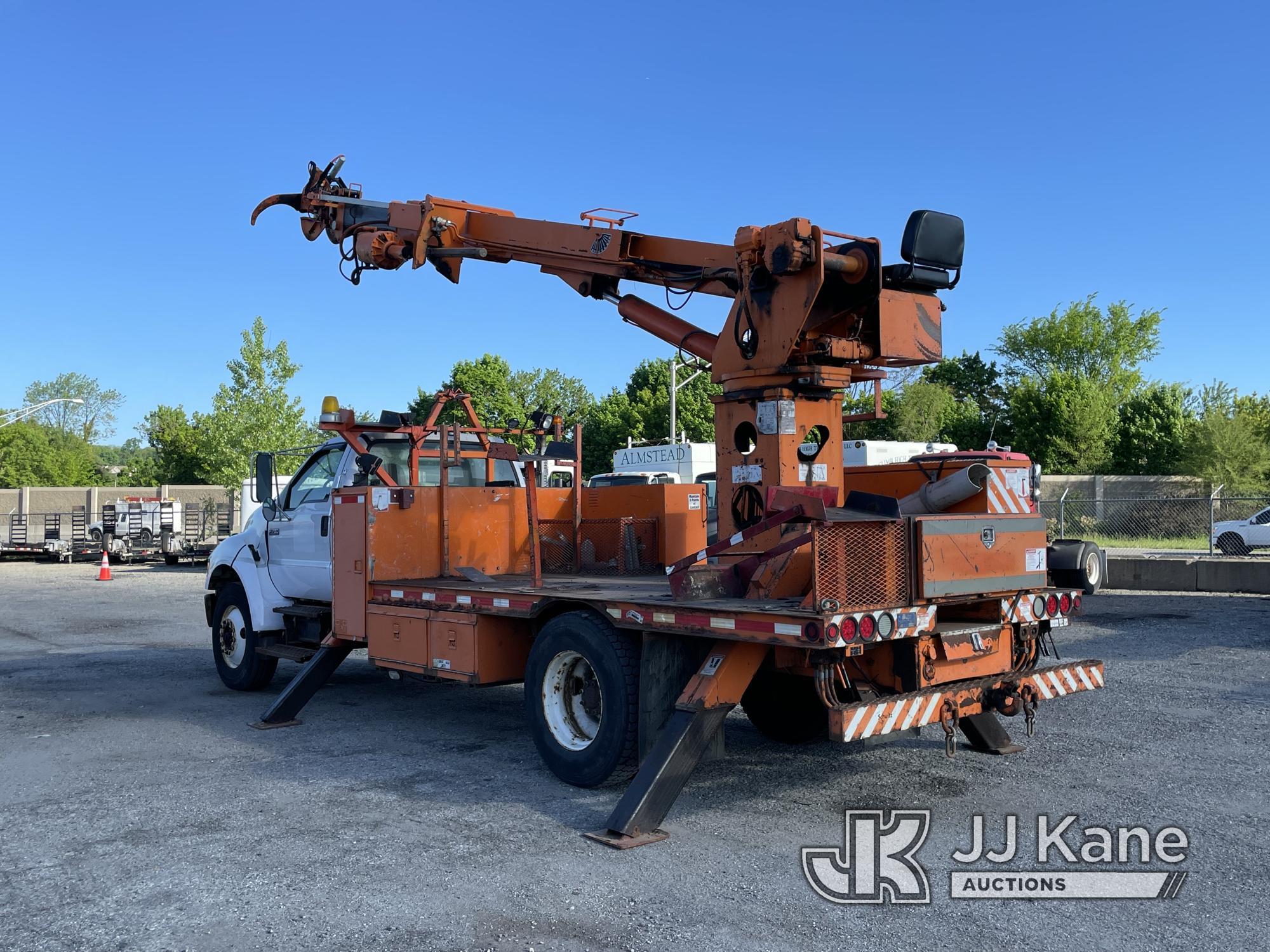 (Plymouth Meeting, PA) Terex/Telelect XL4045, Digger Derrick rear mounted on 2006 Ford F750 Flatbed/