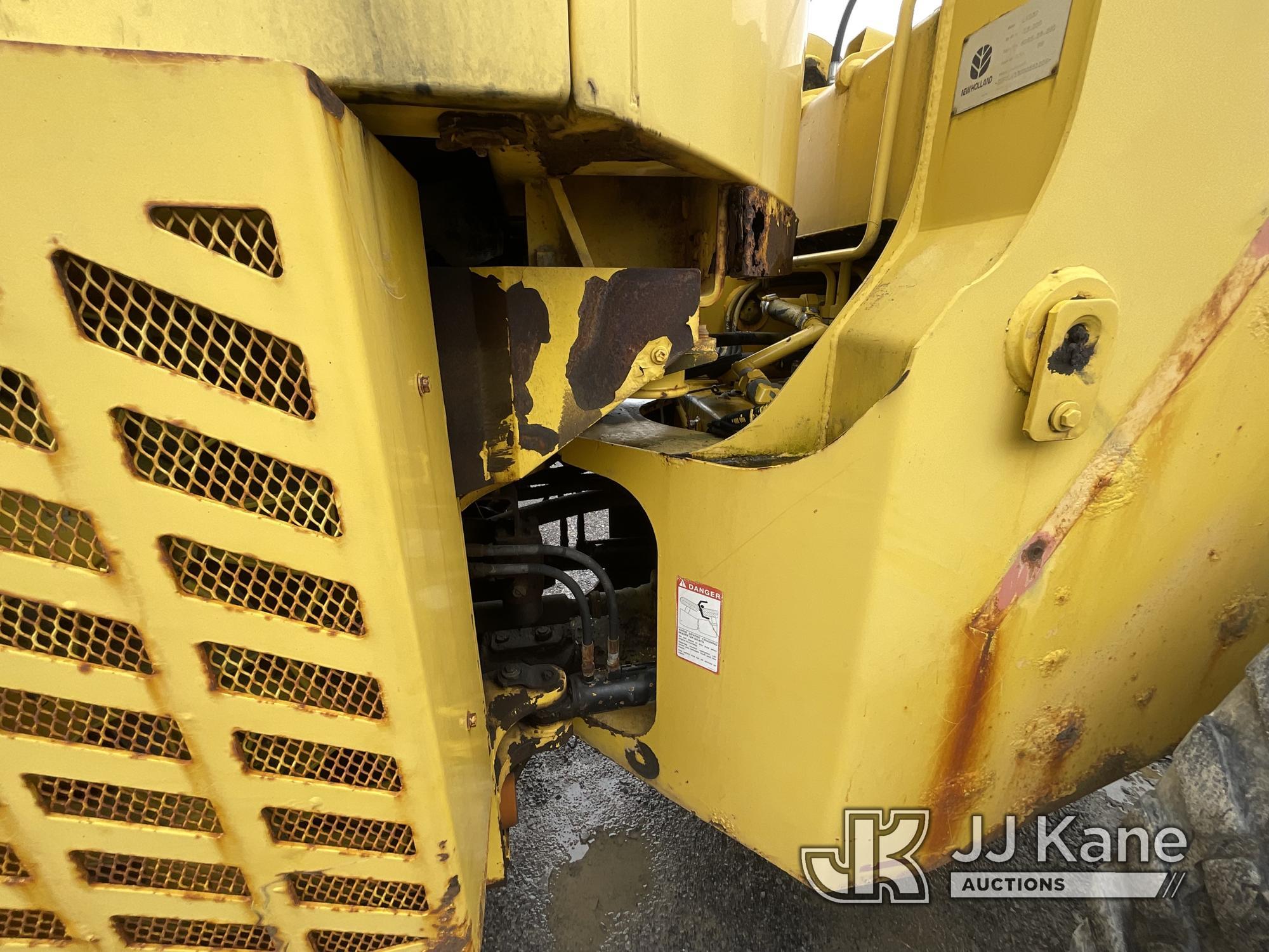 (Rome, NY) 2004 New Holland LW130 Articulating Wheel Loader runs, moves, & operates - per seller: ne