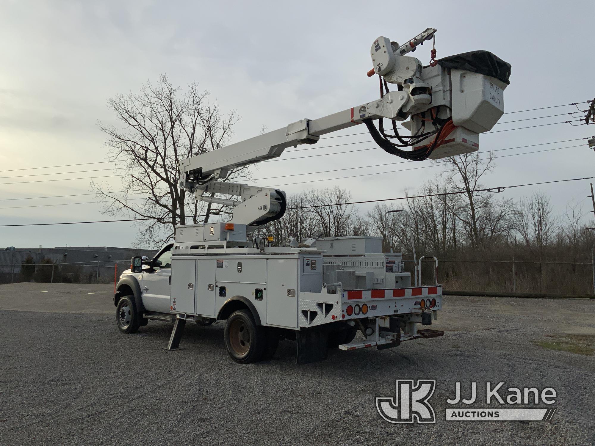 (Fort Wayne, IN) Altec AT40M, Articulating & Telescopic Material Handling Bucket Truck mounted behin