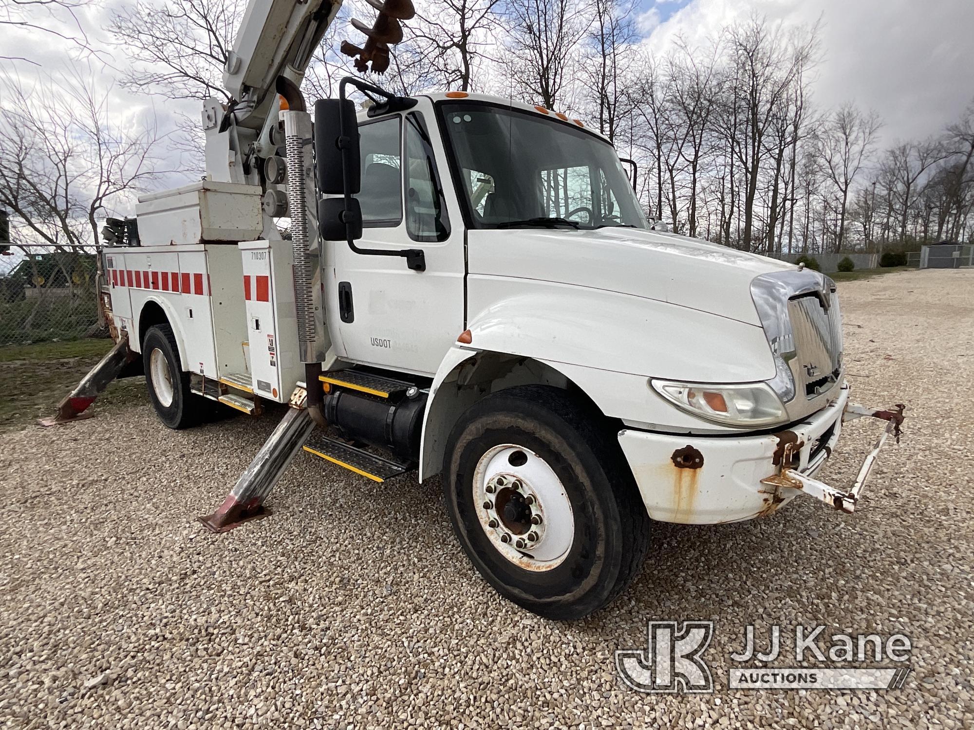 (London, OH) Altec DM45T, Digger Derrick rear mounted on 2004 International 4400 Utility Truck, Inve