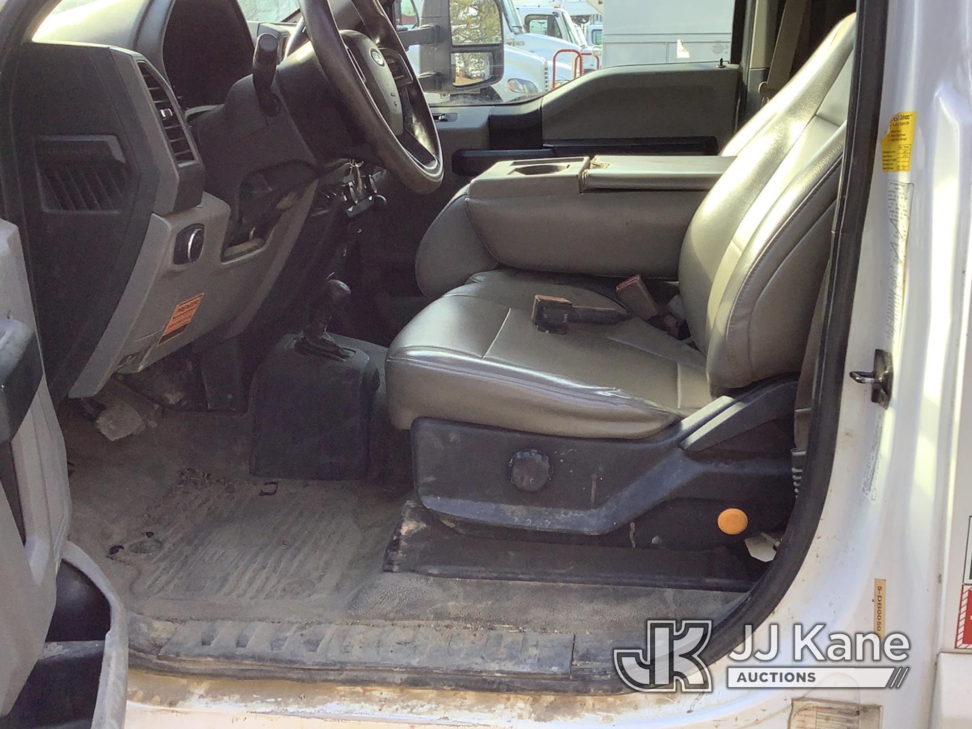 (Frederick, MD) 2017 Ford F550 Dump Truck Runs, Moves & Operates, Rust & Body Damage