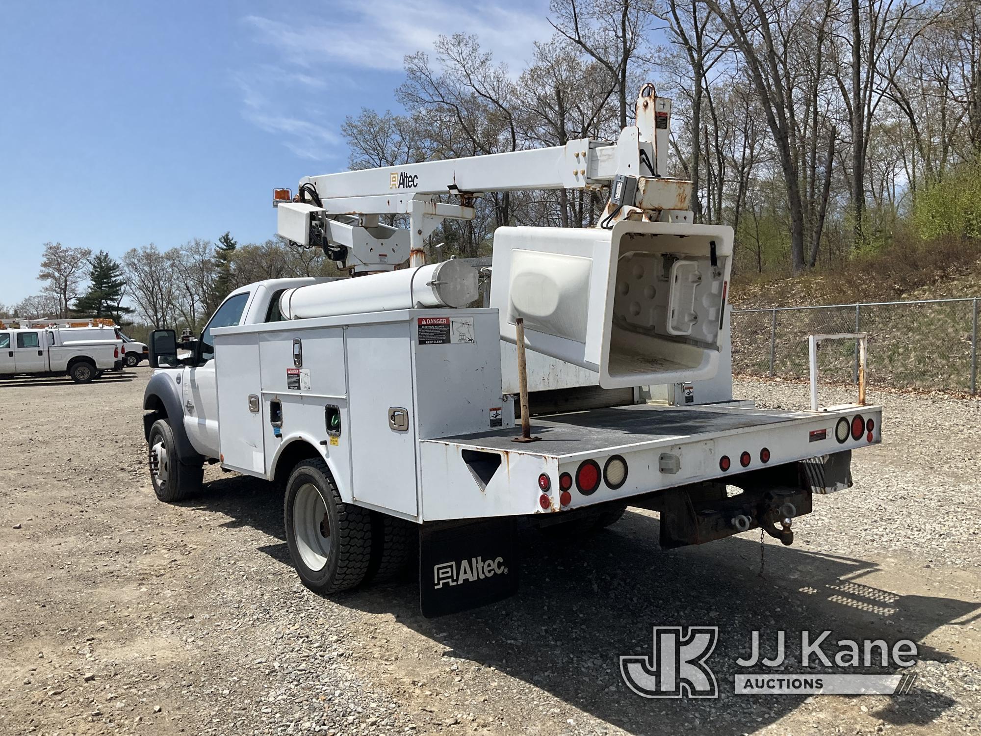 (Shrewsbury, MA) Altec AT200A, Telescopic Non-Insulated Bucket Truck mounted behind cab on 2014 Ford