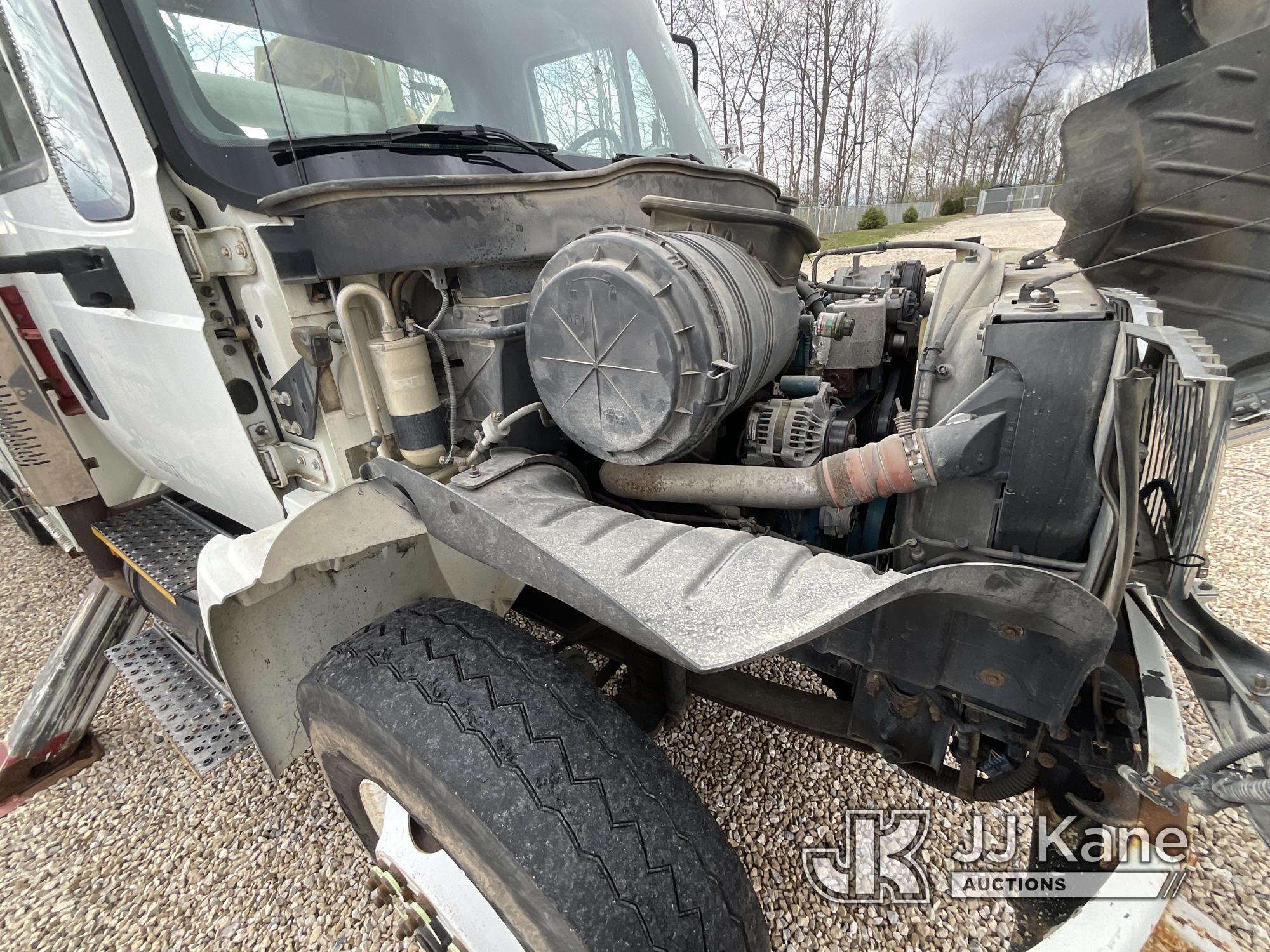 (London, OH) Altec DM45T, Digger Derrick rear mounted on 2004 International 4400 Utility Truck, Inve