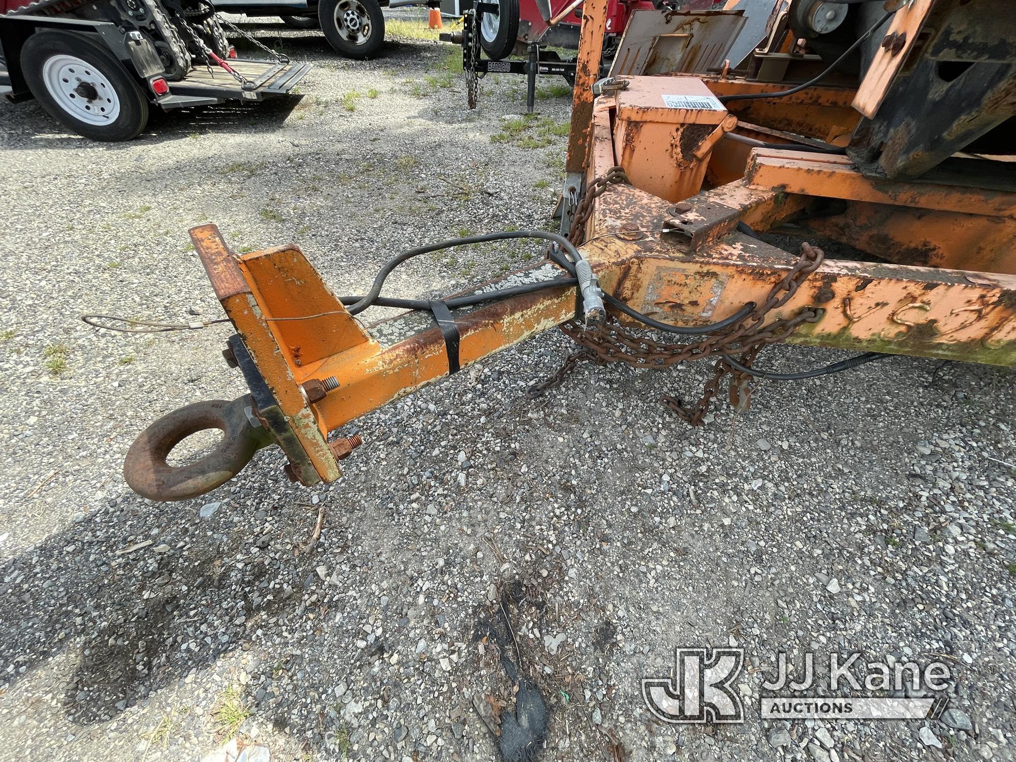 (Plymouth Meeting, PA) 2000 Woodchuck WC17 Chipper (12in Disc), Trailer Mtd. Not Running Condition U