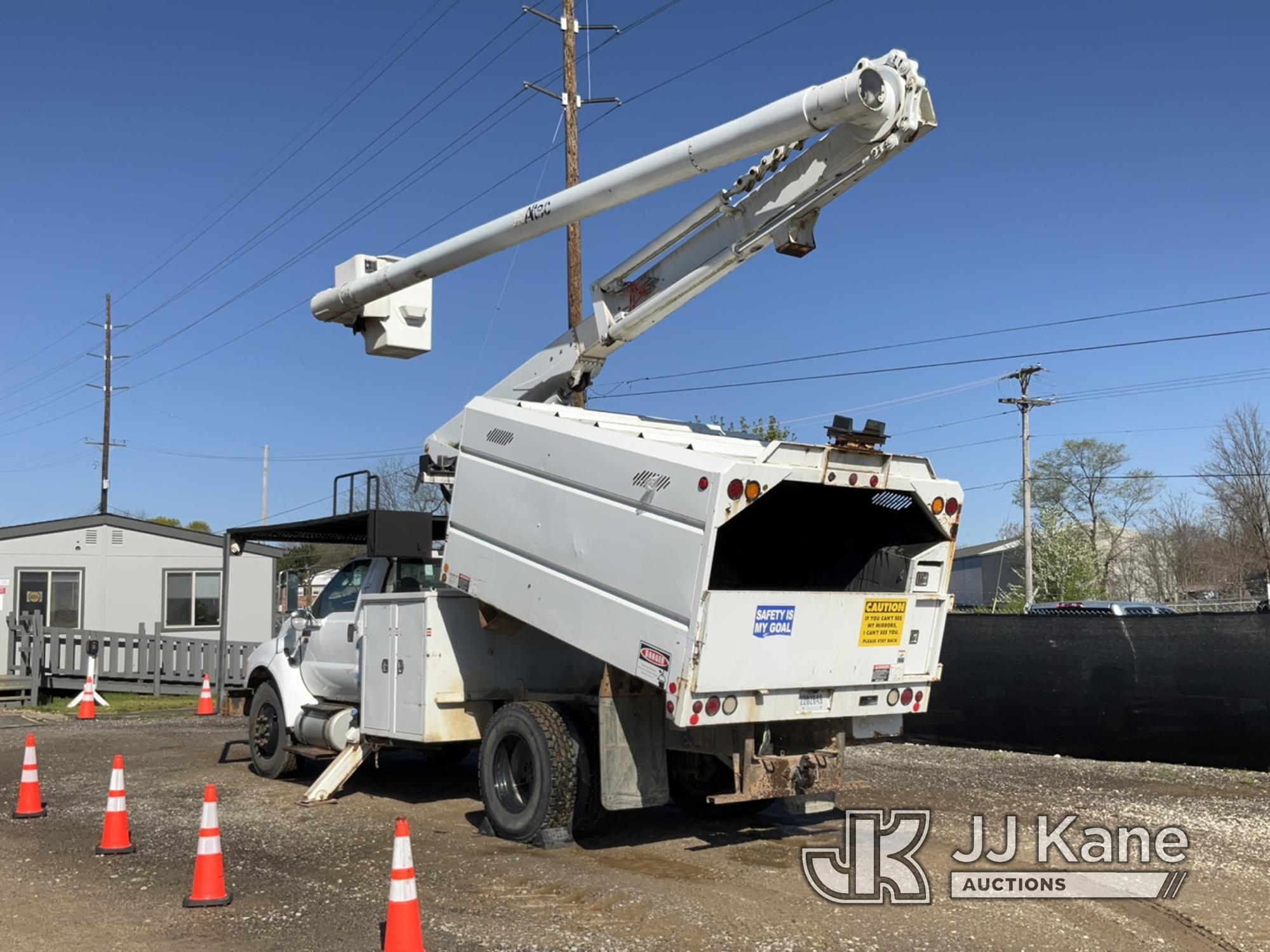 (Charlotte, MI) Altec LR756, Over-Center Bucket Truck mounted behind cab on 2013 Ford F750 Chipper D