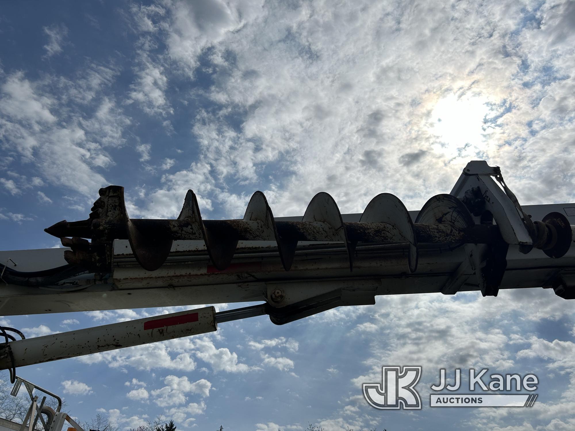 (Hagerstown, MD) Terex L4045, Digger Derrick corner mounted on 2005 GMC C8500 Service Truck Runs & M