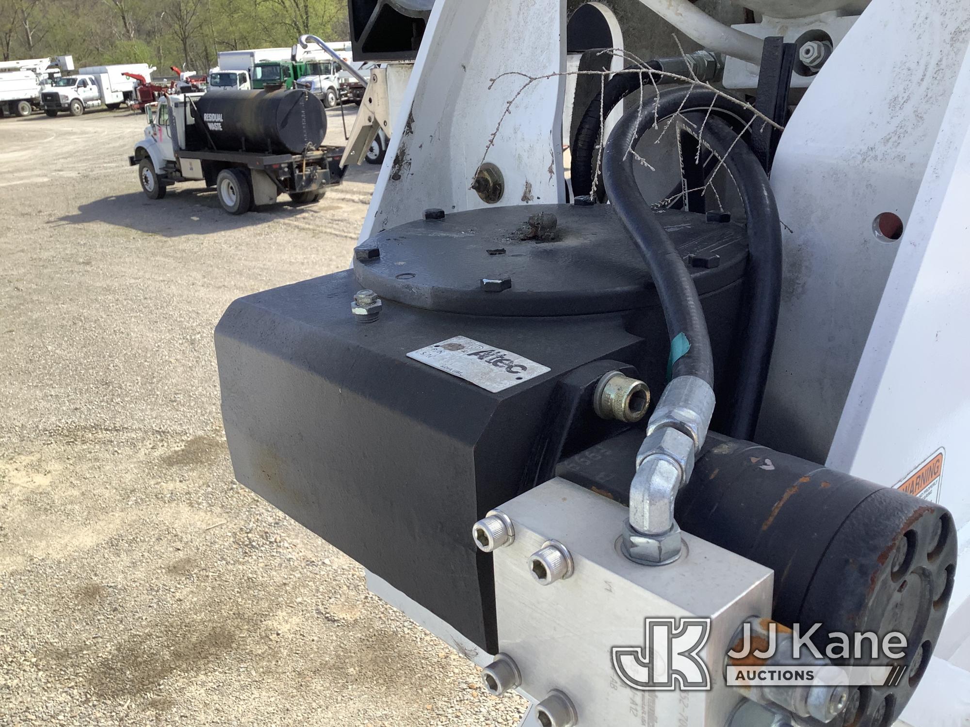 (Smock, PA) Altec LR760-E70, Over-Center Elevator Bucket mounted behind cab on 2015 International 43