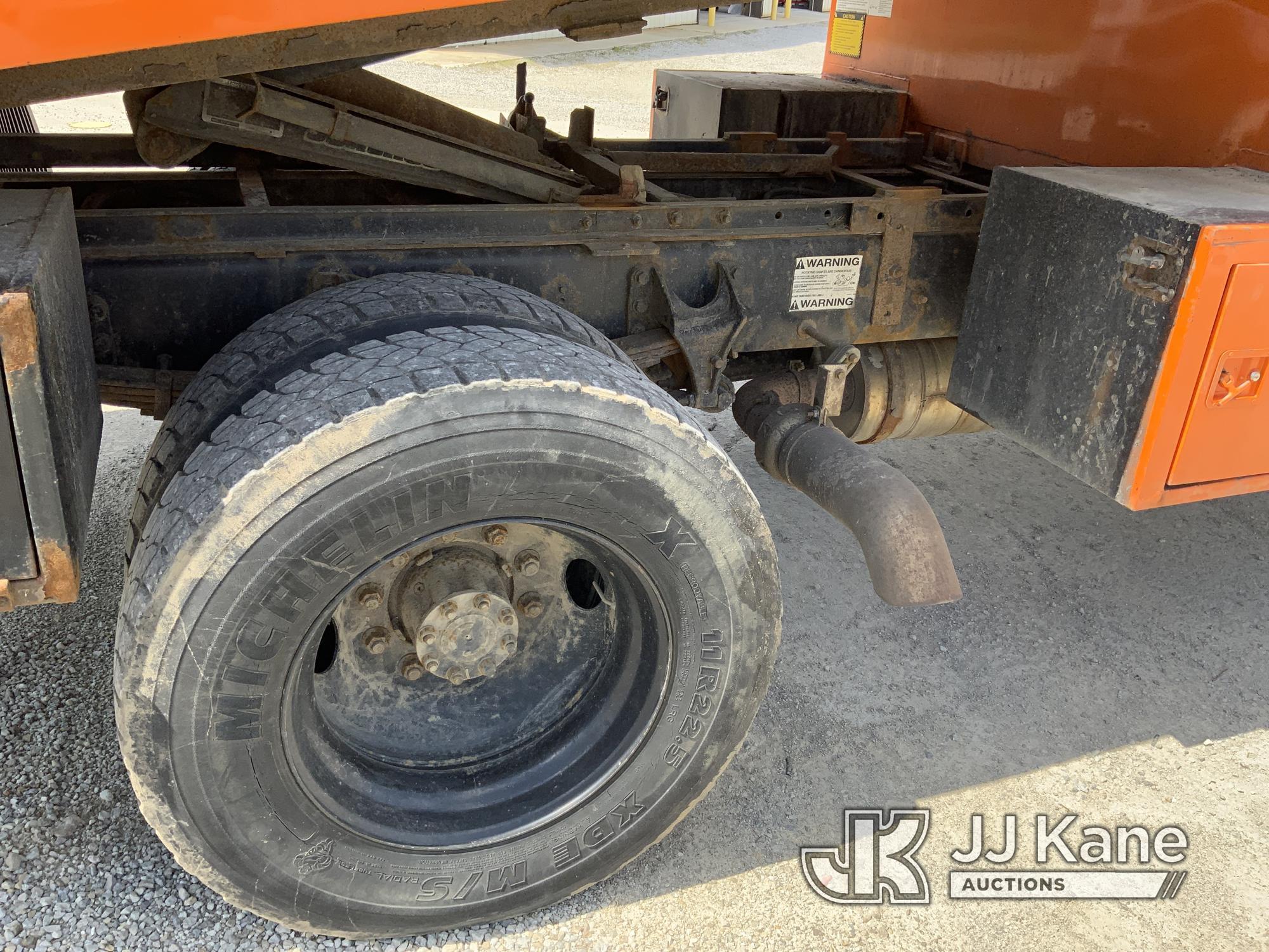 (Fort Wayne, IN) 2013 Ford F750 Chipper Dump Truck Runs, Moves & Operates) (PTO Cable Partially Seiz