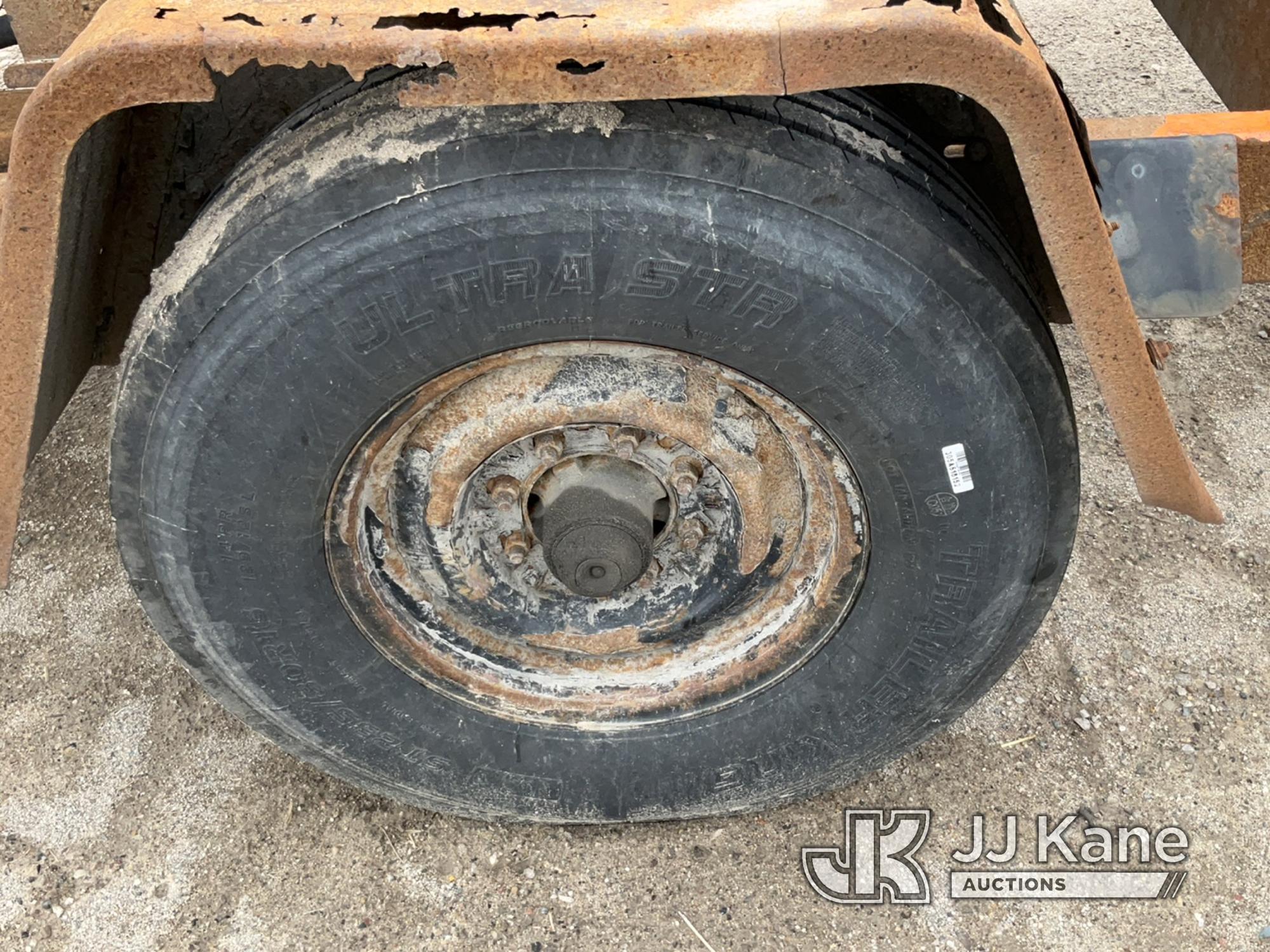 (Charlotte, MI) 2015 Altec DRM12 Chipper (12in Drum) Not Running, Cranks with Jump. Seller States: N