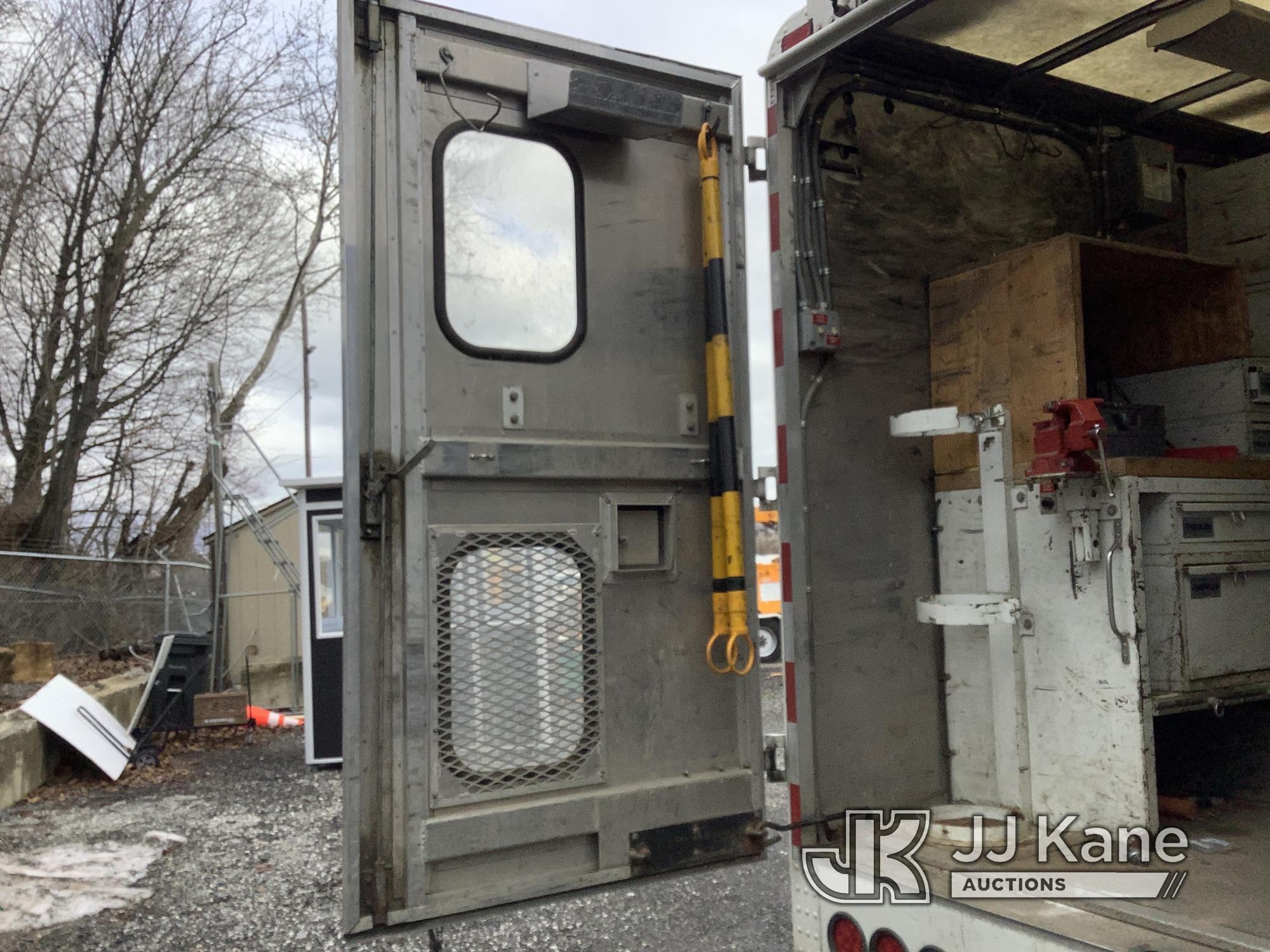 (Plymouth Meeting, PA) 2006 Freightliner MT45 Step Van Runs & Moves, Body & Rust Damage