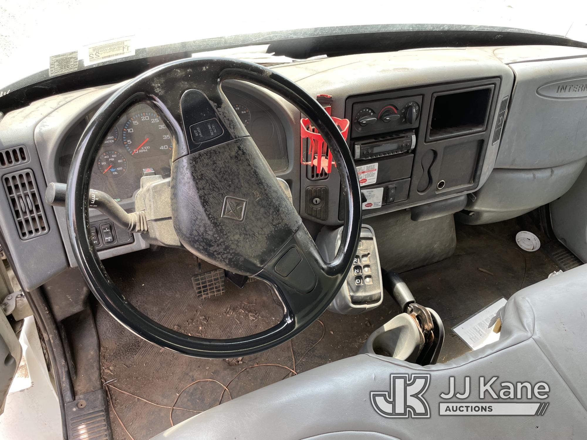 (Plymouth Meeting, PA) 2005 International 4300 Chipper Dump Truck Not Running Condition Unknown, Dri