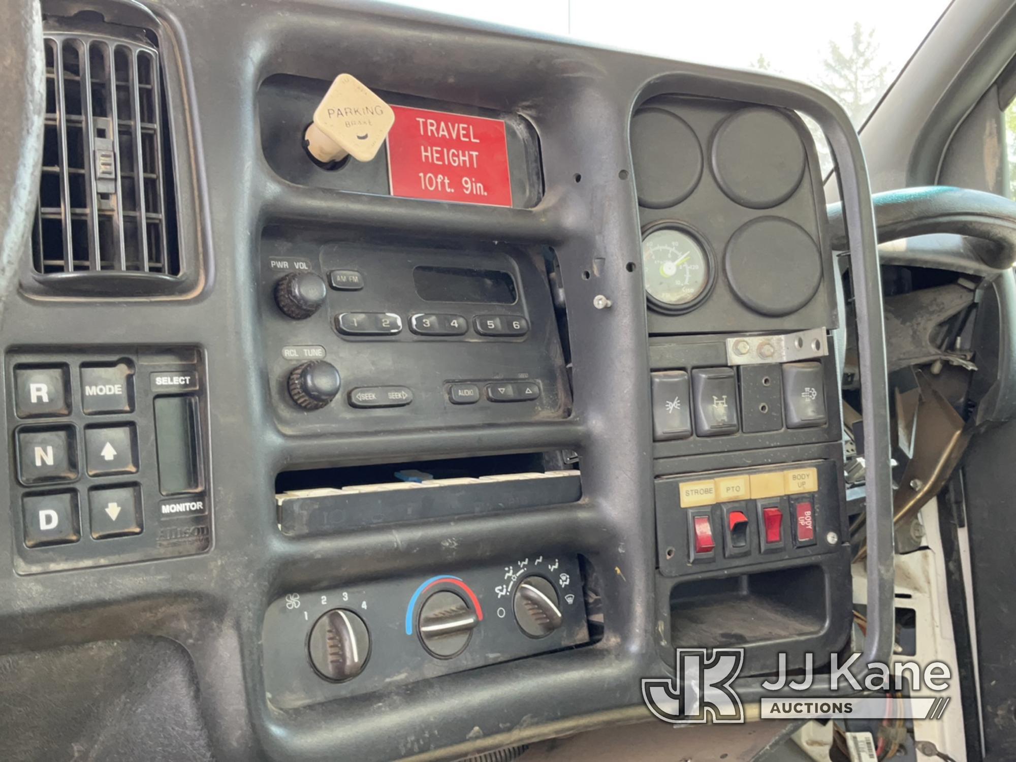 (Chester Springs, PA) 2009 GMC C8500 Dump Truck Runs, Moves & Dump Operates, Engine Light On, Body &