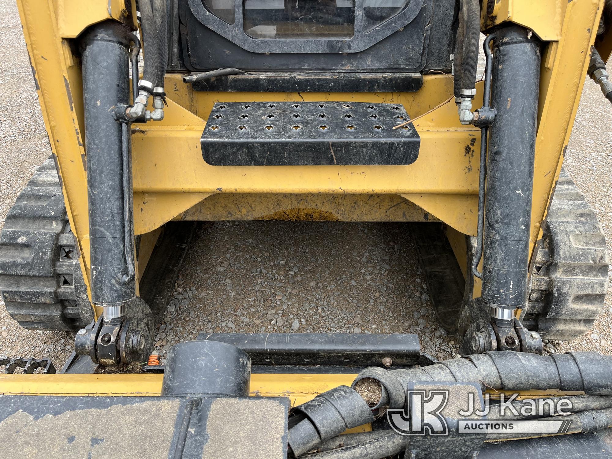 (Smock, PA) 2018 Rayco C100 Rubber Tracked Skid Steer Loader Runs, Moves & Operates, Broken Tooth Po