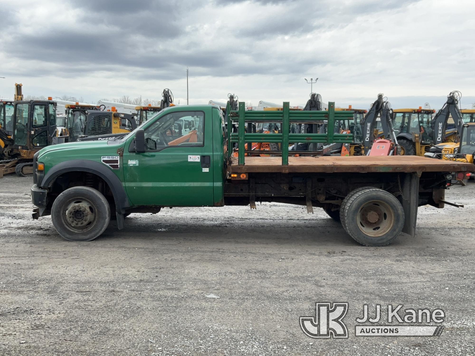 (Rome, NY) 2008 Ford F550 4x4 Flatbed/Service Truck Runs & Moves, Body & Rust Damage, Bad Brakes, Mu