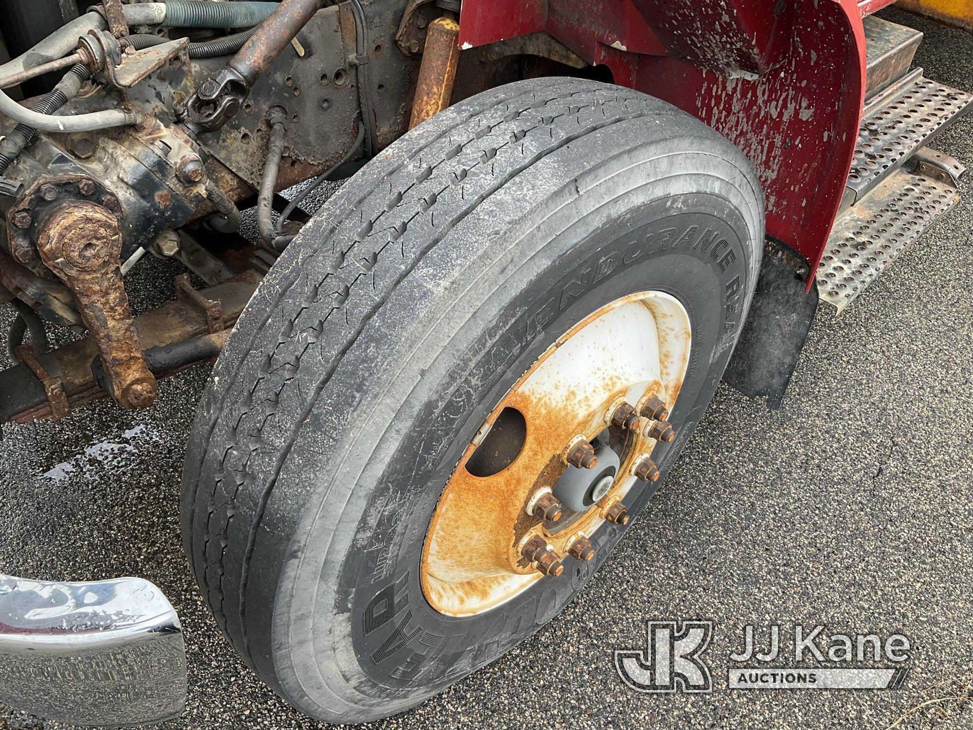 (Wells, ME) Altec D947-BR, Digger Derrick rear mounted on 1999 International 4900 Flatbed/Utility Tr