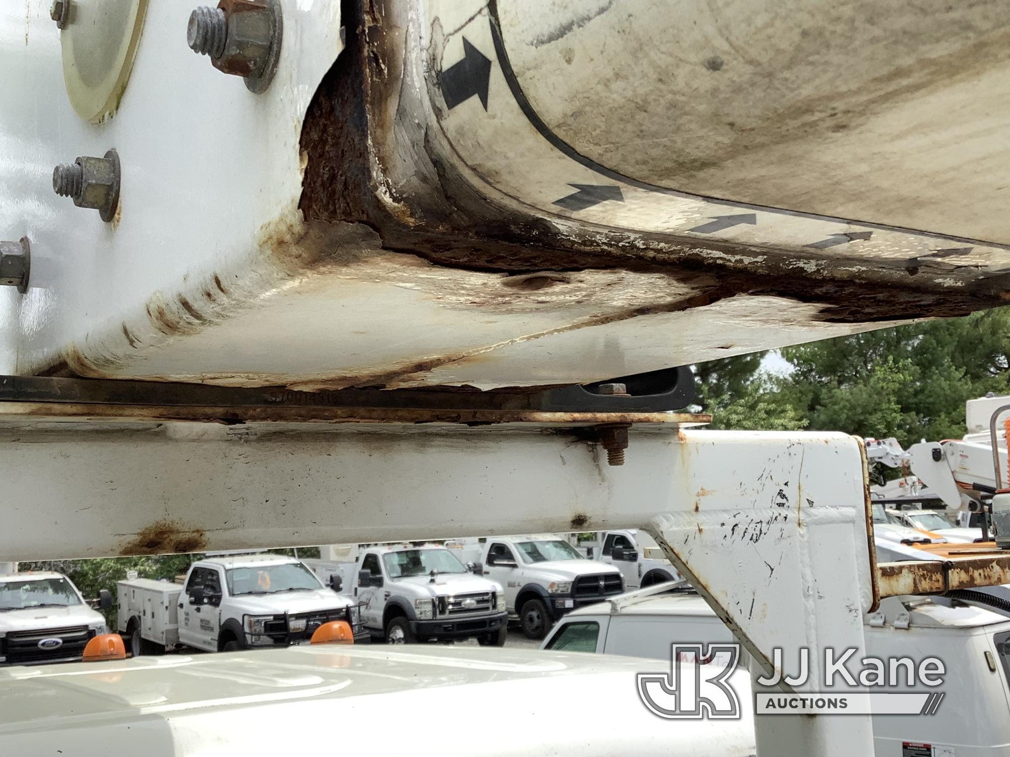 (Frederick, MD) Altec AN55E, Material Handling Bucket rear mounted on 2015 FREIGHTLINER M2-106 Servi