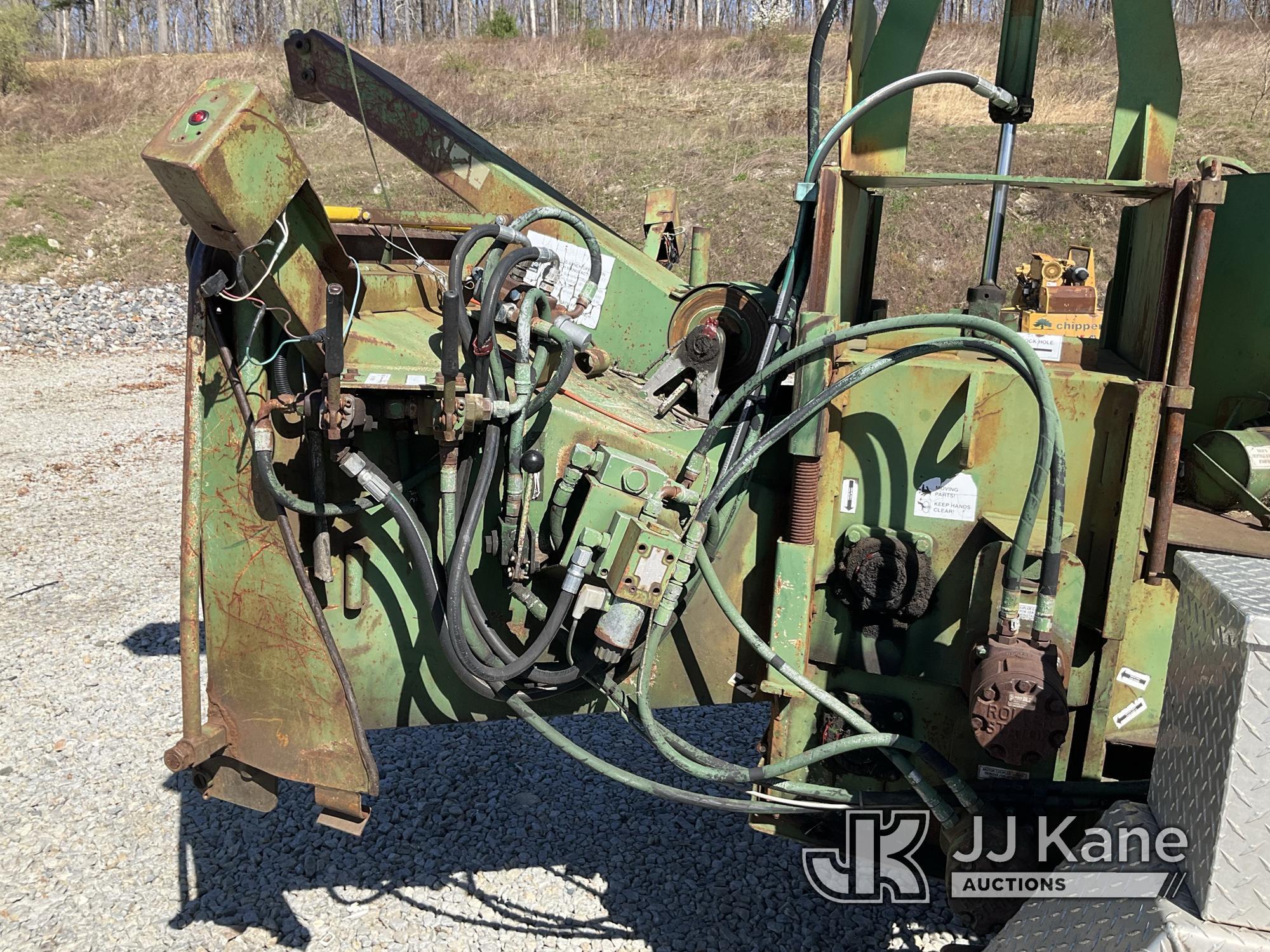 (Shrewsbury, MA) 2004 Bandit Industries 250 Chipper (12in Disc) No Title) (Runs) (Operating Conditio