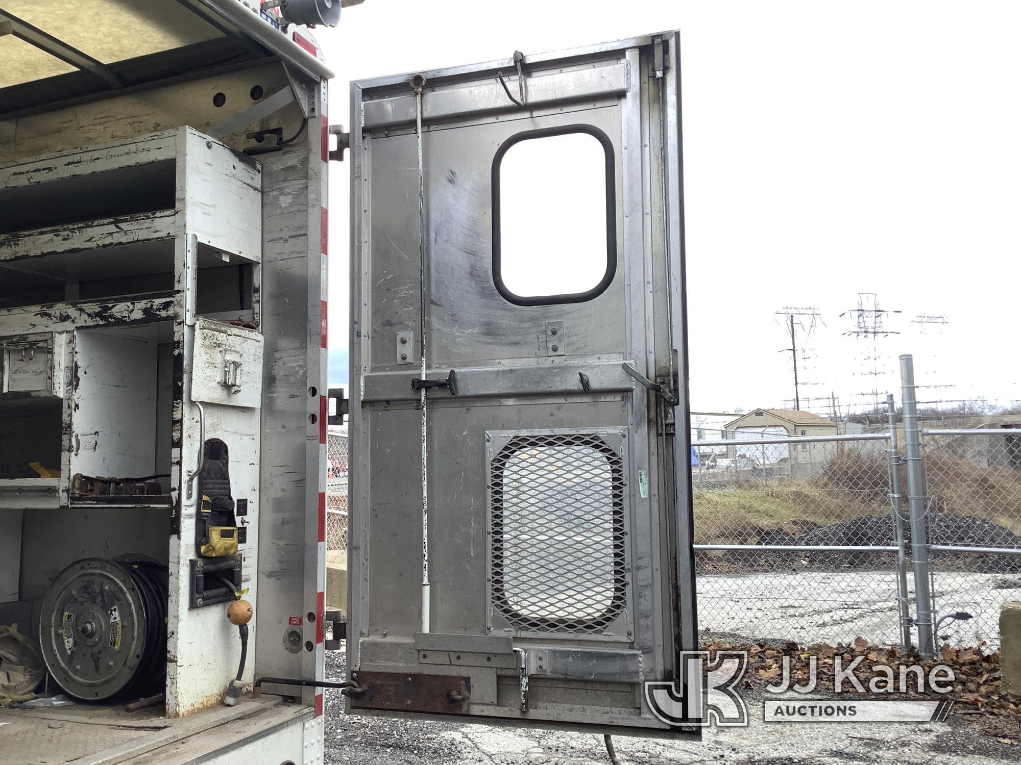 (Plymouth Meeting, PA) 2006 Freightliner MT45 Step Van Runs & Moves, Body & Rust Damage