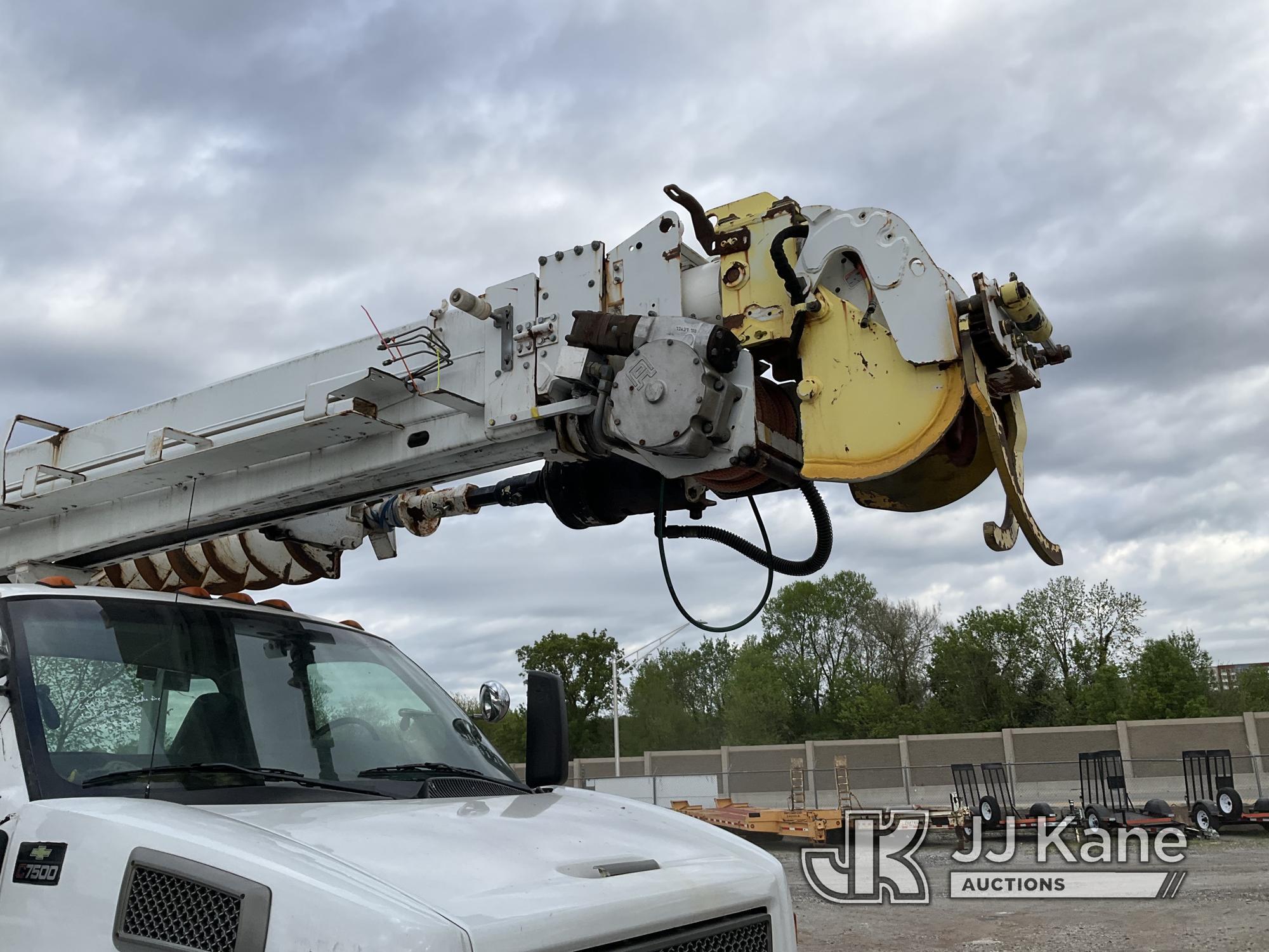 (Plymouth Meeting, PA) Altec DM47-BR, Digger Derrick rear mounted on 2006 Chevrolet C7500 Utility Tr