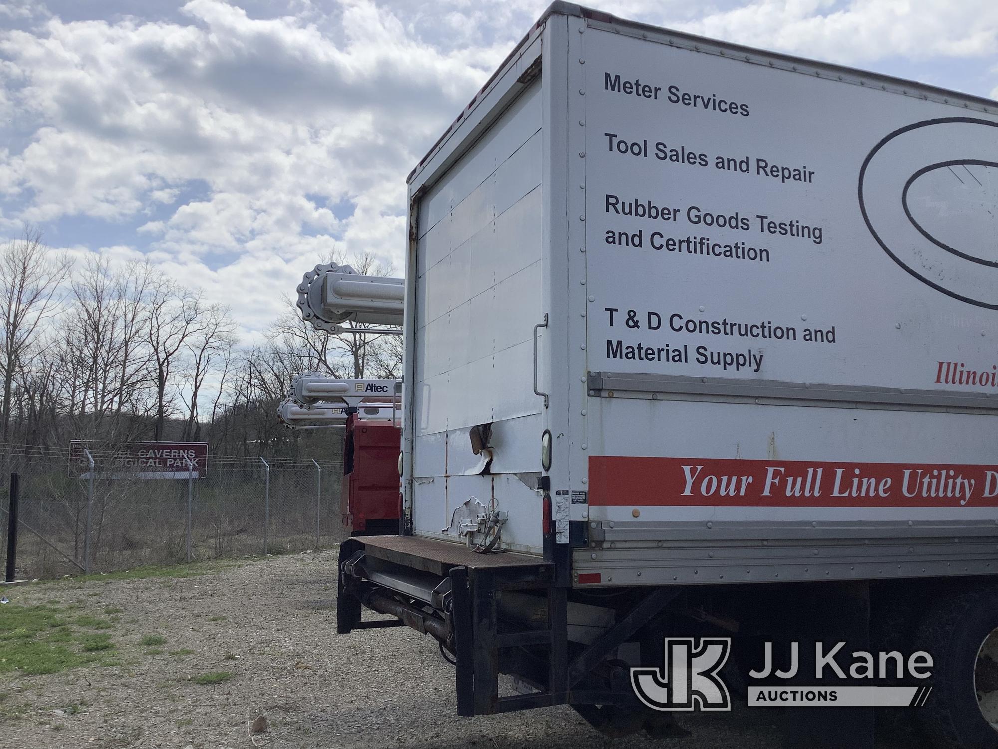 (Smock, PA) 2005 International 4300 Van Body Truck Not Running, Cranks Over, Condition Unknown, Rust