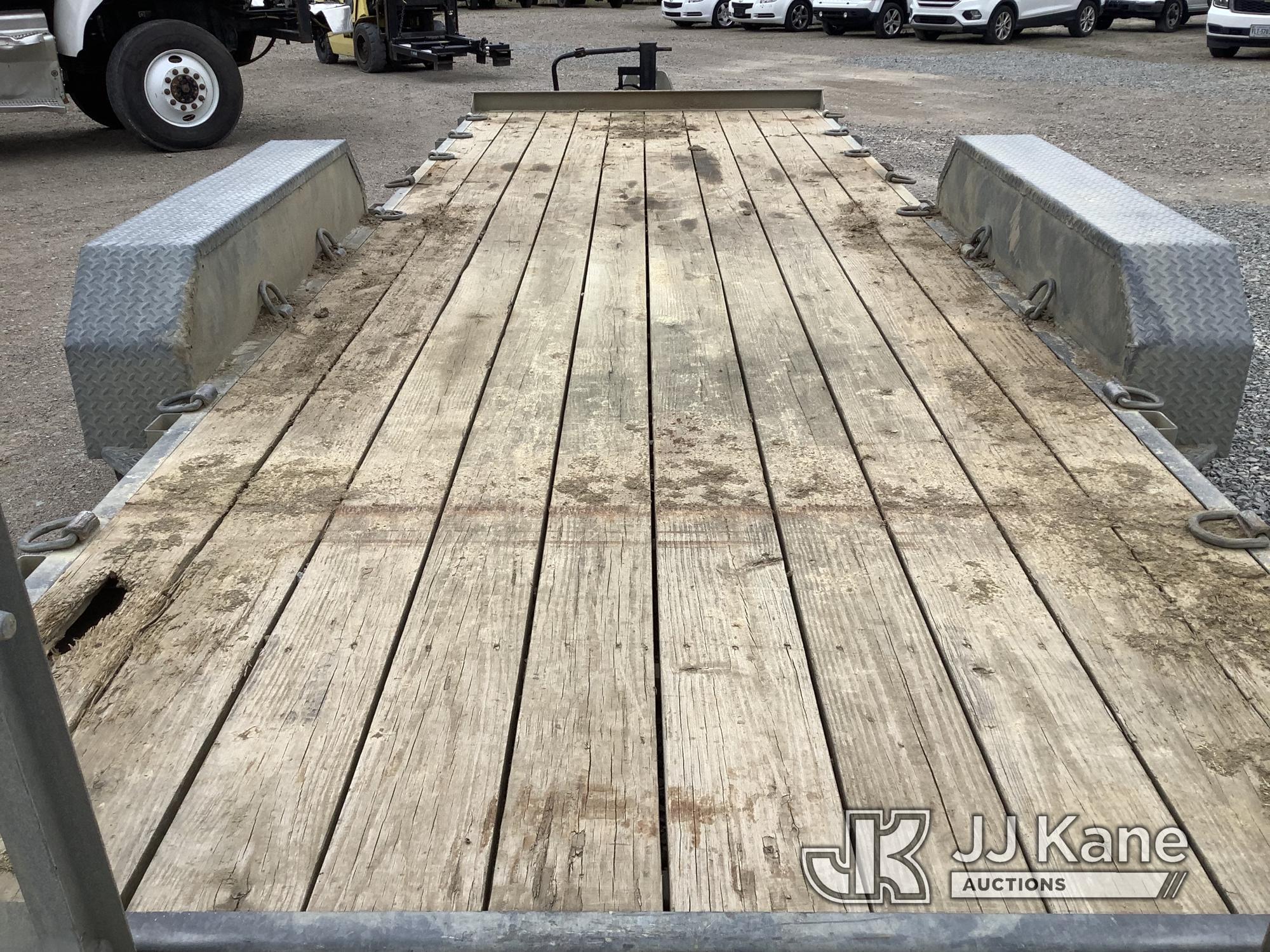 (Smock, PA) 2019 Cam Superline 7CAM20C T/A Galvanized Tagalong Equipment Trailer Broken Deck Board,