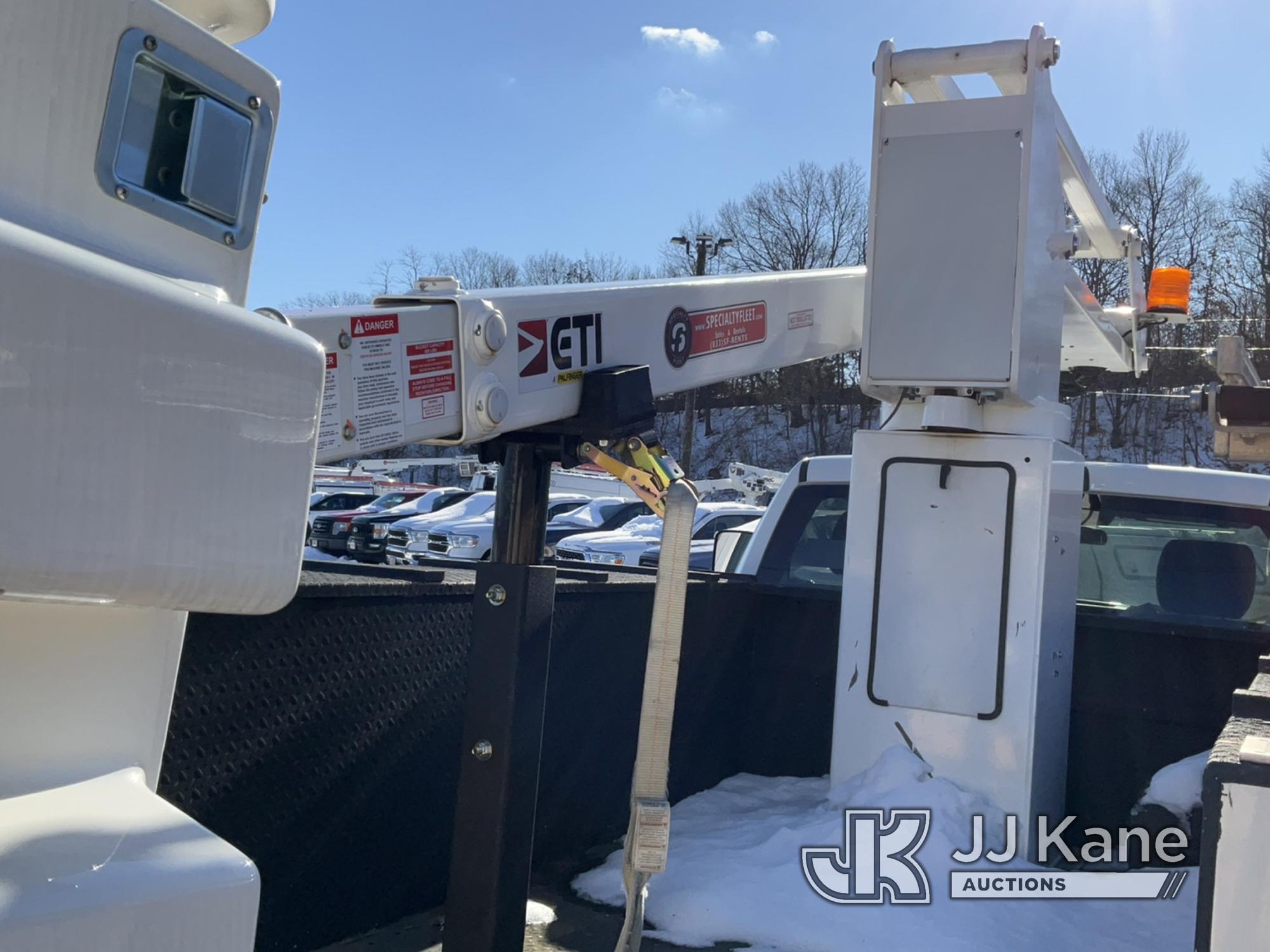 (Kings Park, NY) ETI ETC35SNT, Articulating & Telescopic Non-Insulated Bucket Truck mounted behind c