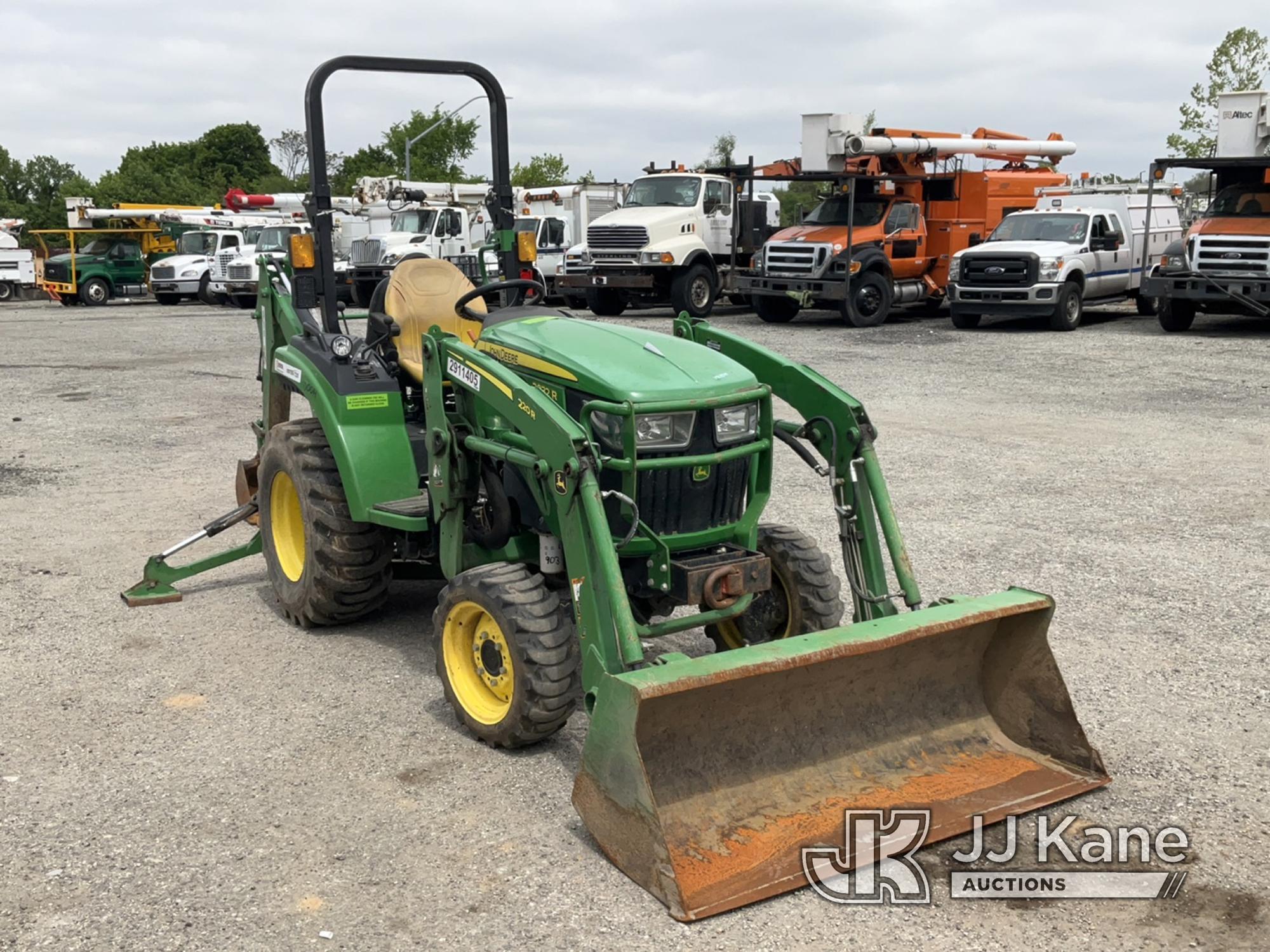 (Plymouth Meeting, PA) 2020 John Deere 2032R 4x4 Mini Tractor Loader Backhoe Runs, Moves & Operates