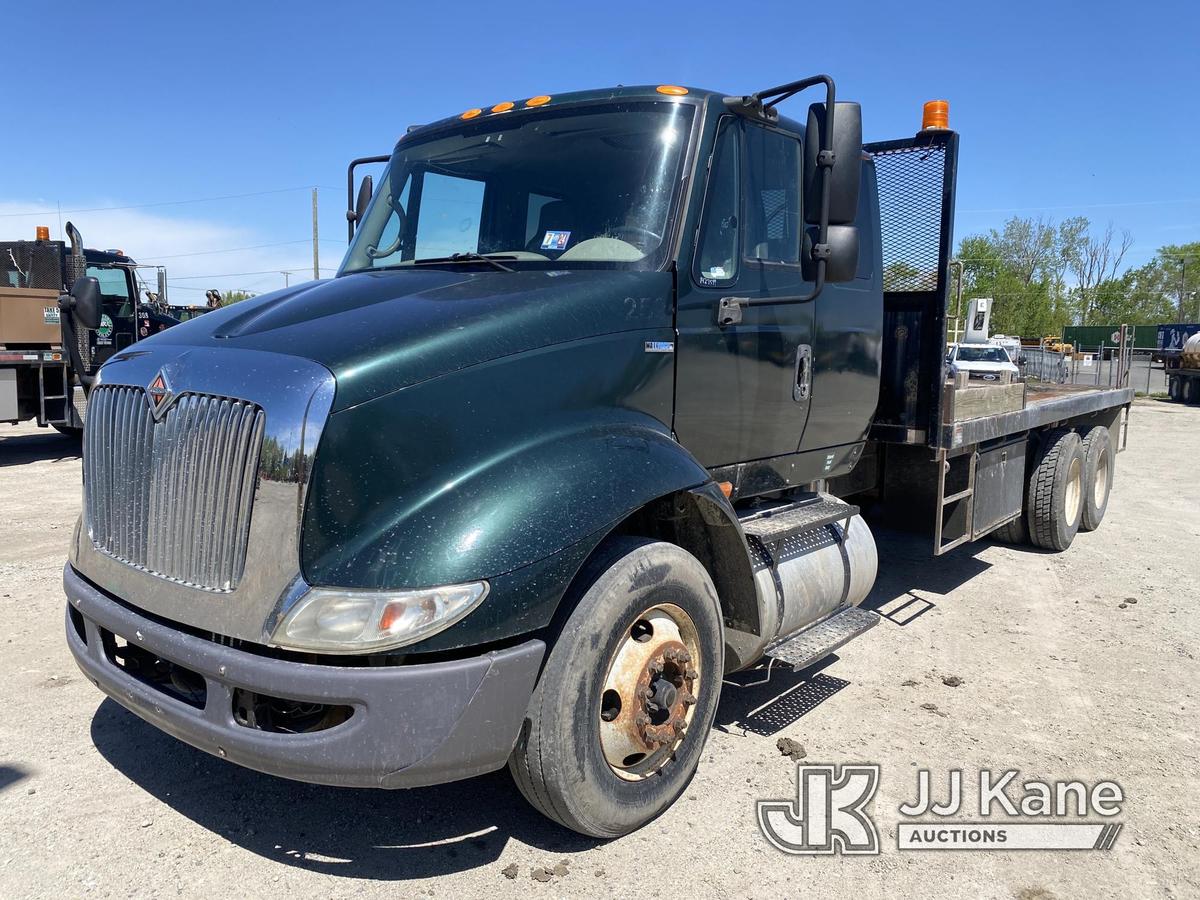 (University Park, IL) 2009 International 8600 Extended-Cab Flatbed Truck Runs & Moves