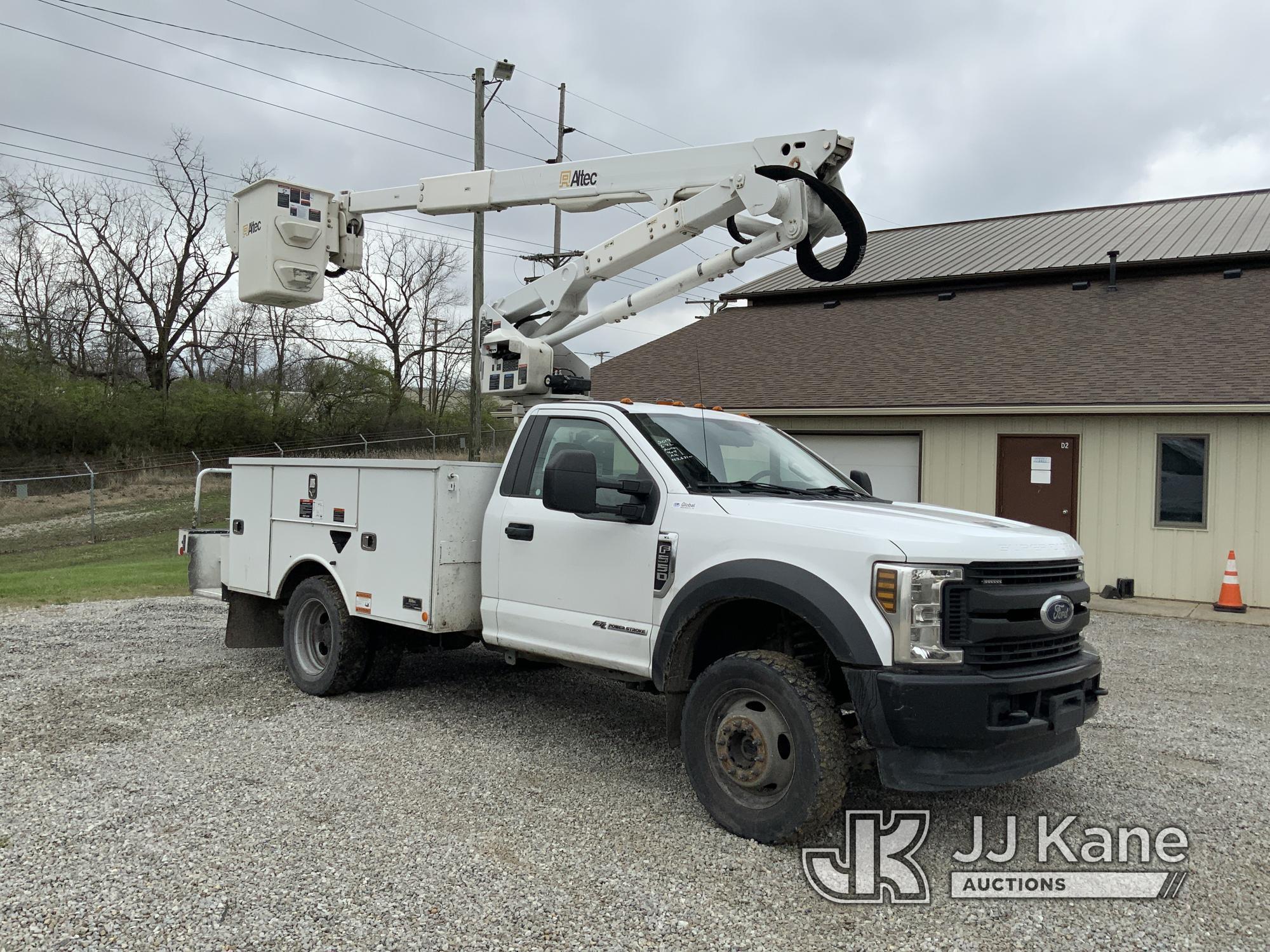 (Fort Wayne, IN) Altec AT40G, Articulating & Telescopic Bucket Truck mounted behind cab on 2019 Ford