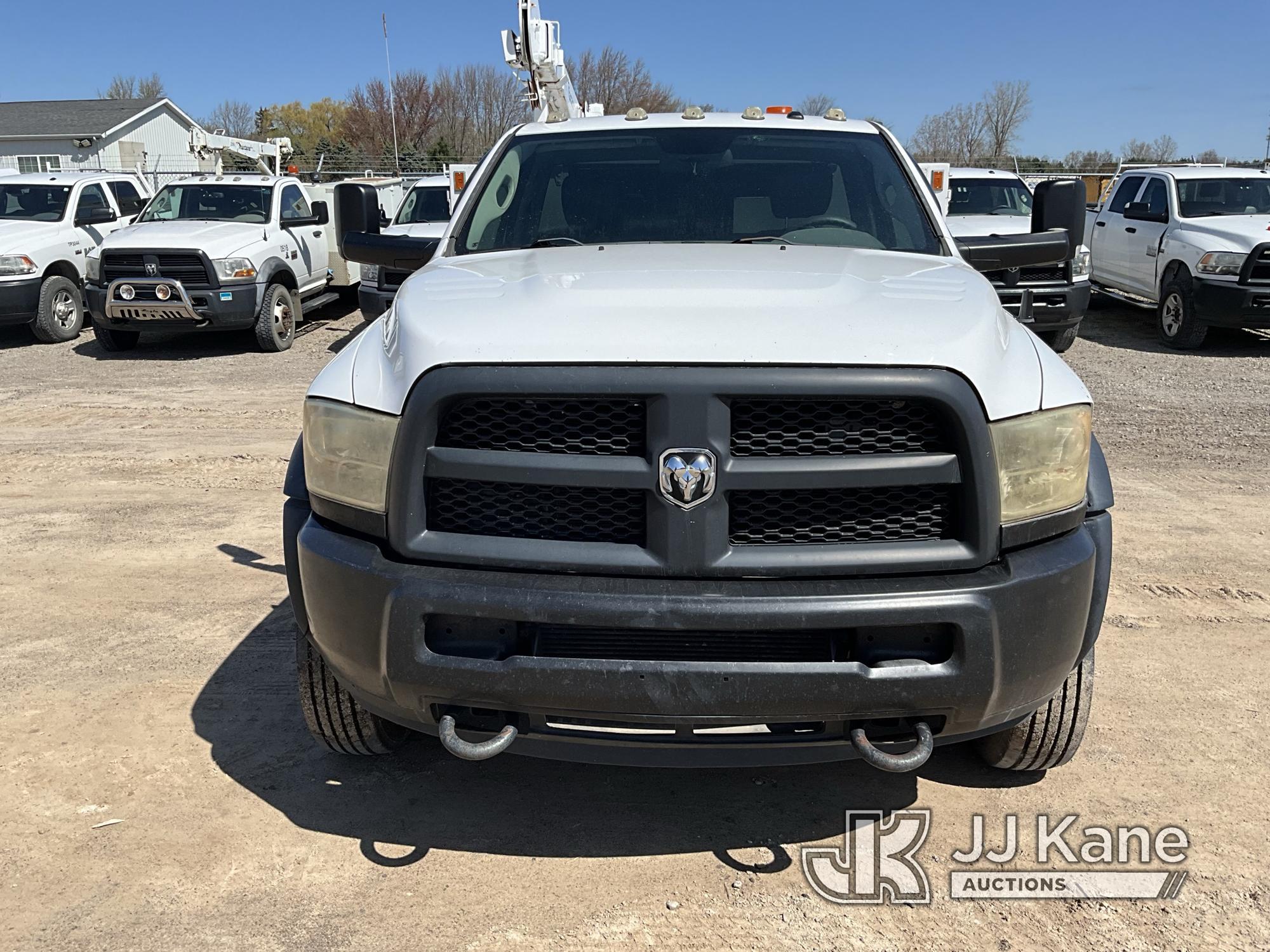 (Rosebush, MI) 2013 RAM 5500 4x4 Service Truck Starts, Runs, Moves) (  Check Engine Light On,  Rust.