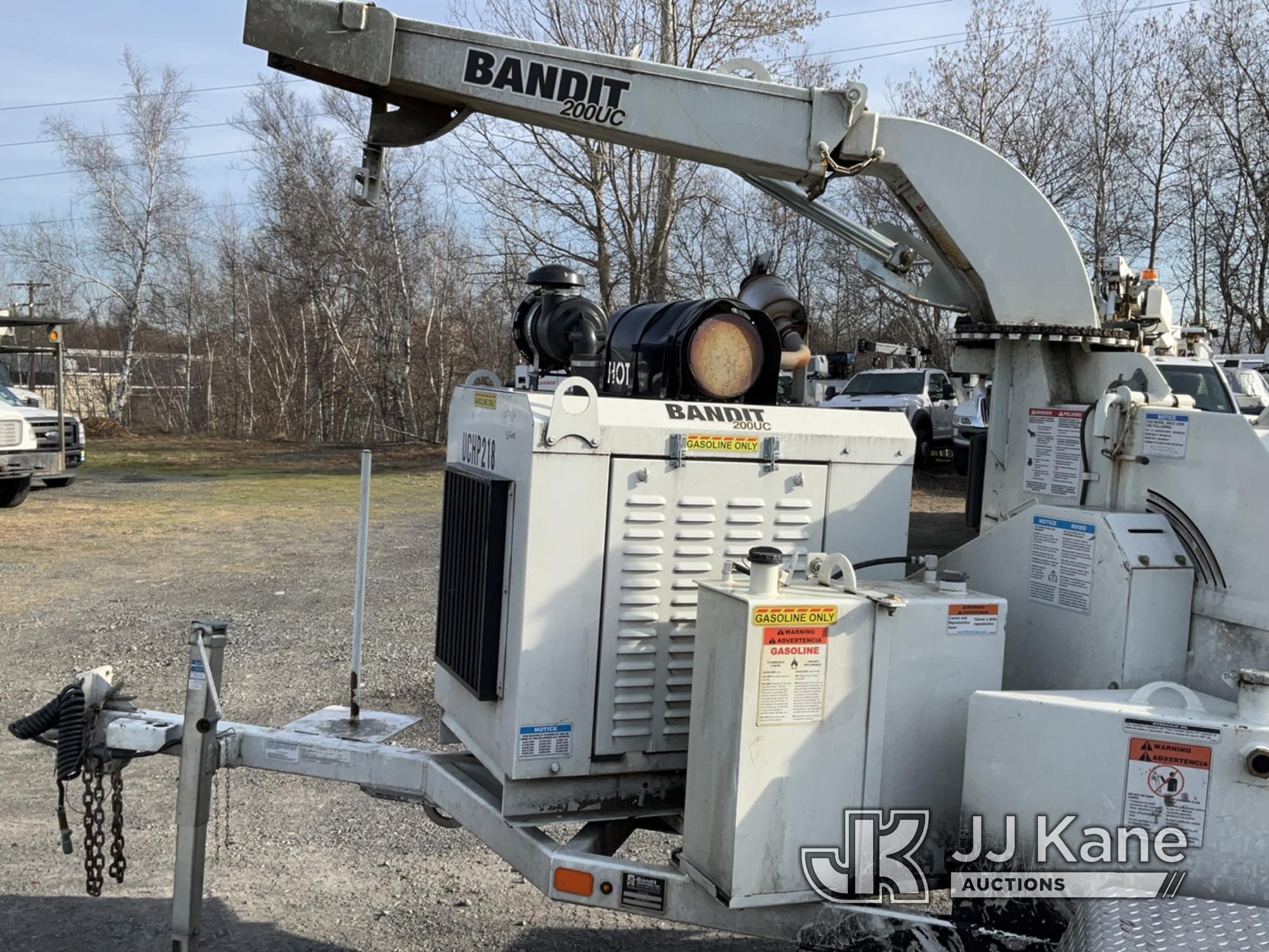 (Plains, PA) 2022 Bandit Industries Brush Bandit 200UC Portable Chipper (12 in Disc), Trailer Mounte