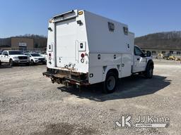 (Smock, PA) 2017 Ford F550 Air Compressor/Enclosed Utility Truck Runs, Moves & Operates, Compressor