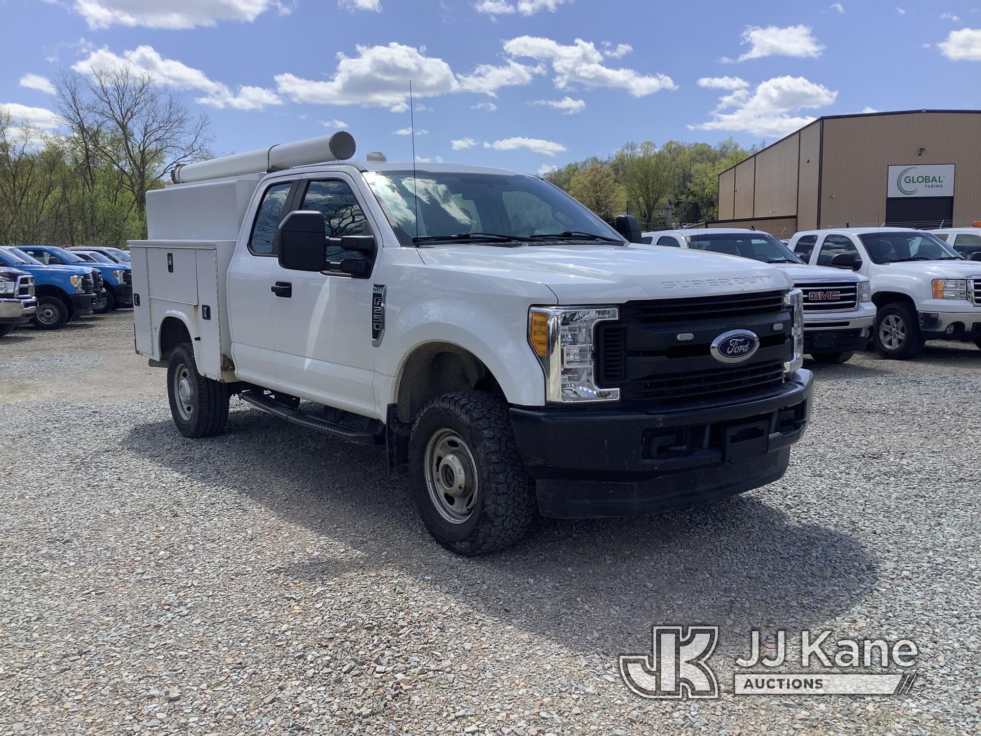 (Smock, PA) 2017 Ford F250 4x4 Extended-Cab Enclosed Service Truck Runs & Moves, Engine Noise, Drive