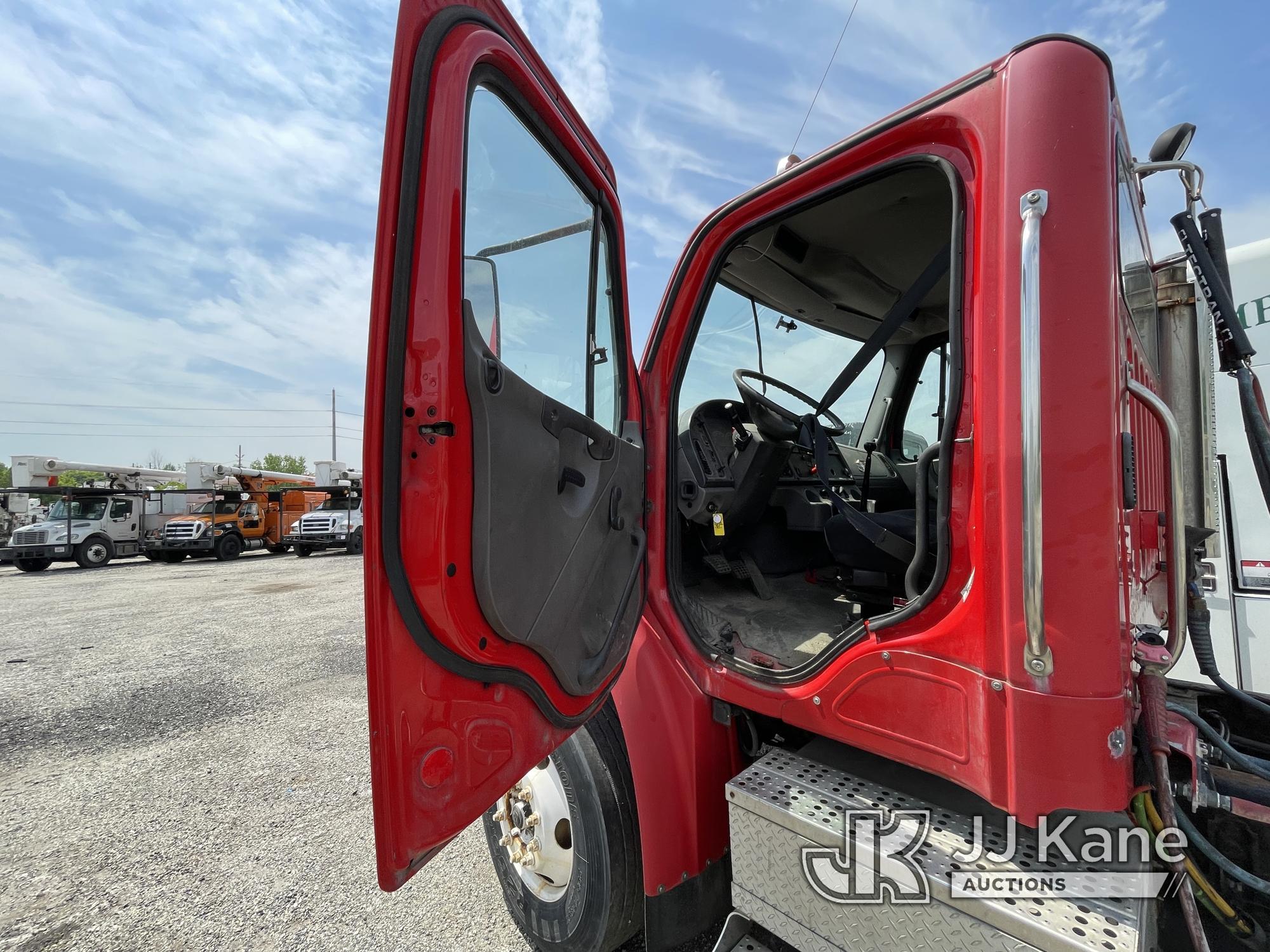 (Plymouth Meeting, PA) 2005 Freightliner M2 106 S/A Truck Tractor Runs & Moves, Body & Rust Damage,