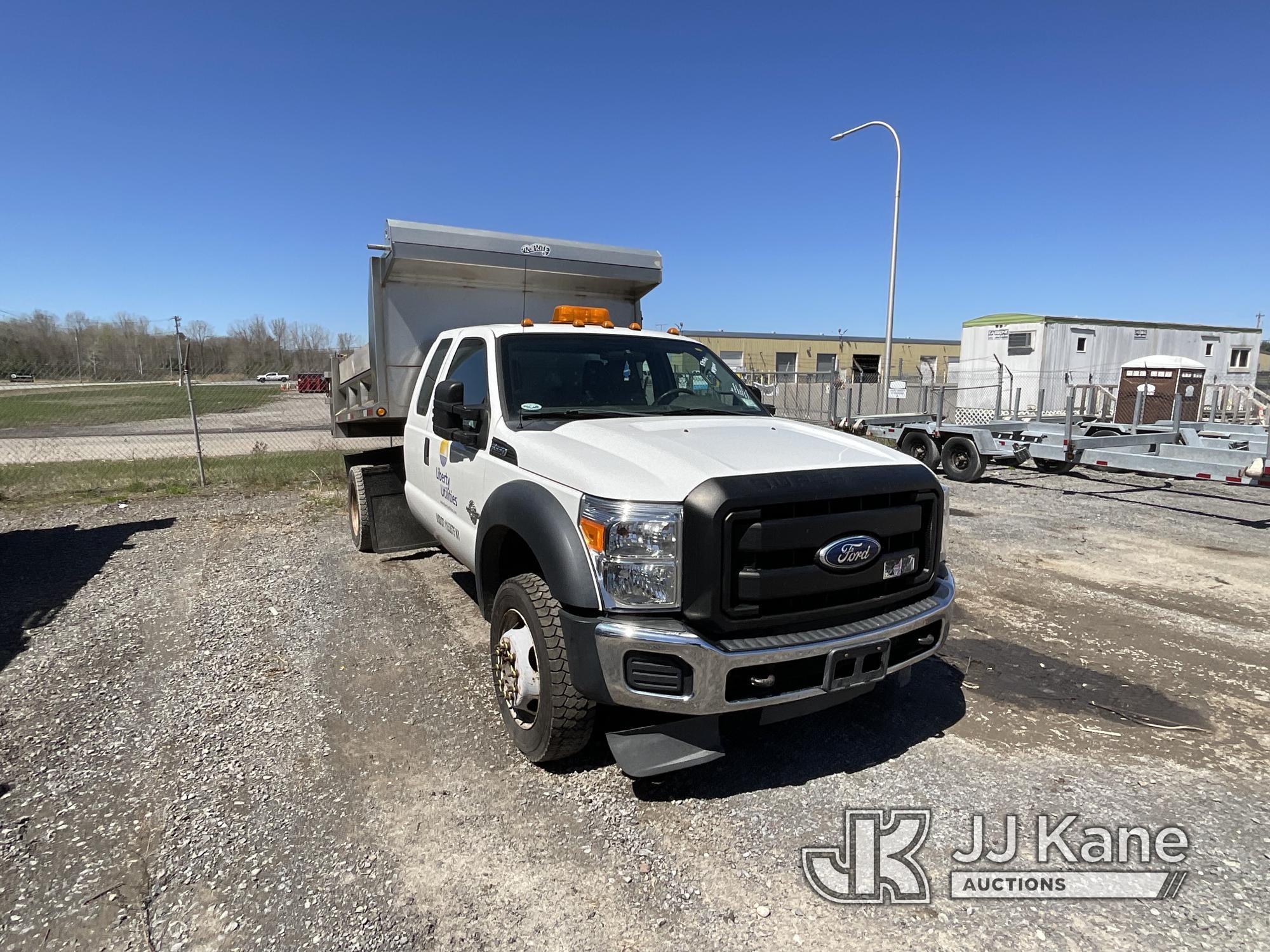 (Rome, NY) 2011 Ford F550 4x4 Dump Truck Runs, no transfer case, does not move, no trans, check engi