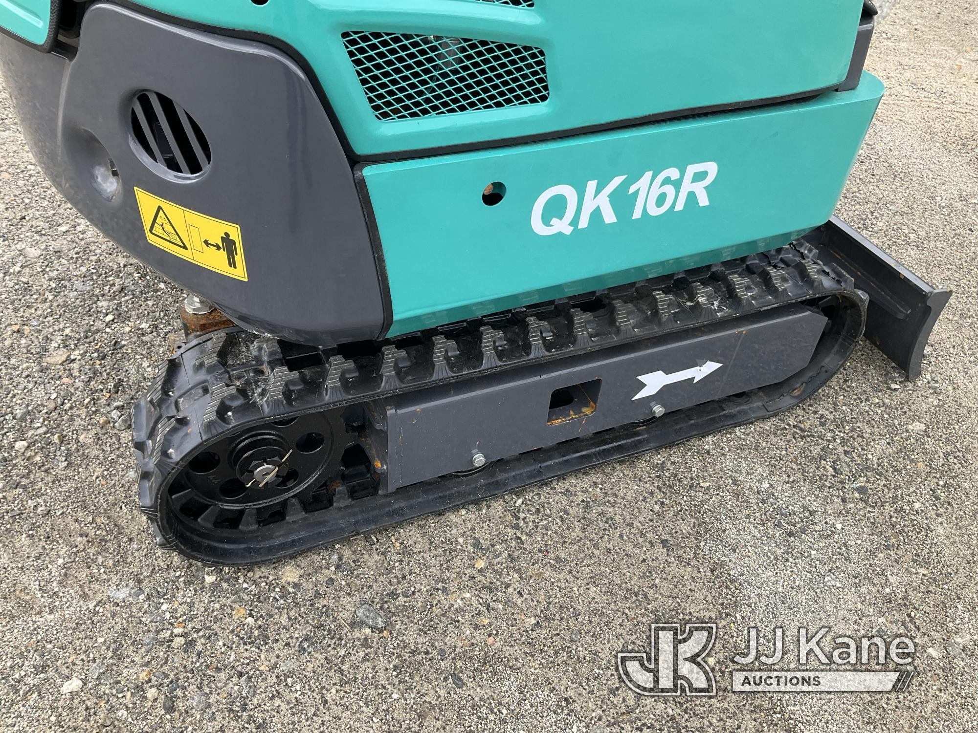 (Shrewsbury, MA) 2024 AGT QK16R Mini Hydraulic Excavator New/Unused, Engine Access Door Damaged