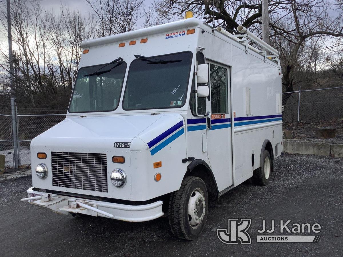 (Plymouth Meeting, PA) 2006 Freightliner MT45 Step Van Runs & Moves, Body & Rust Damage