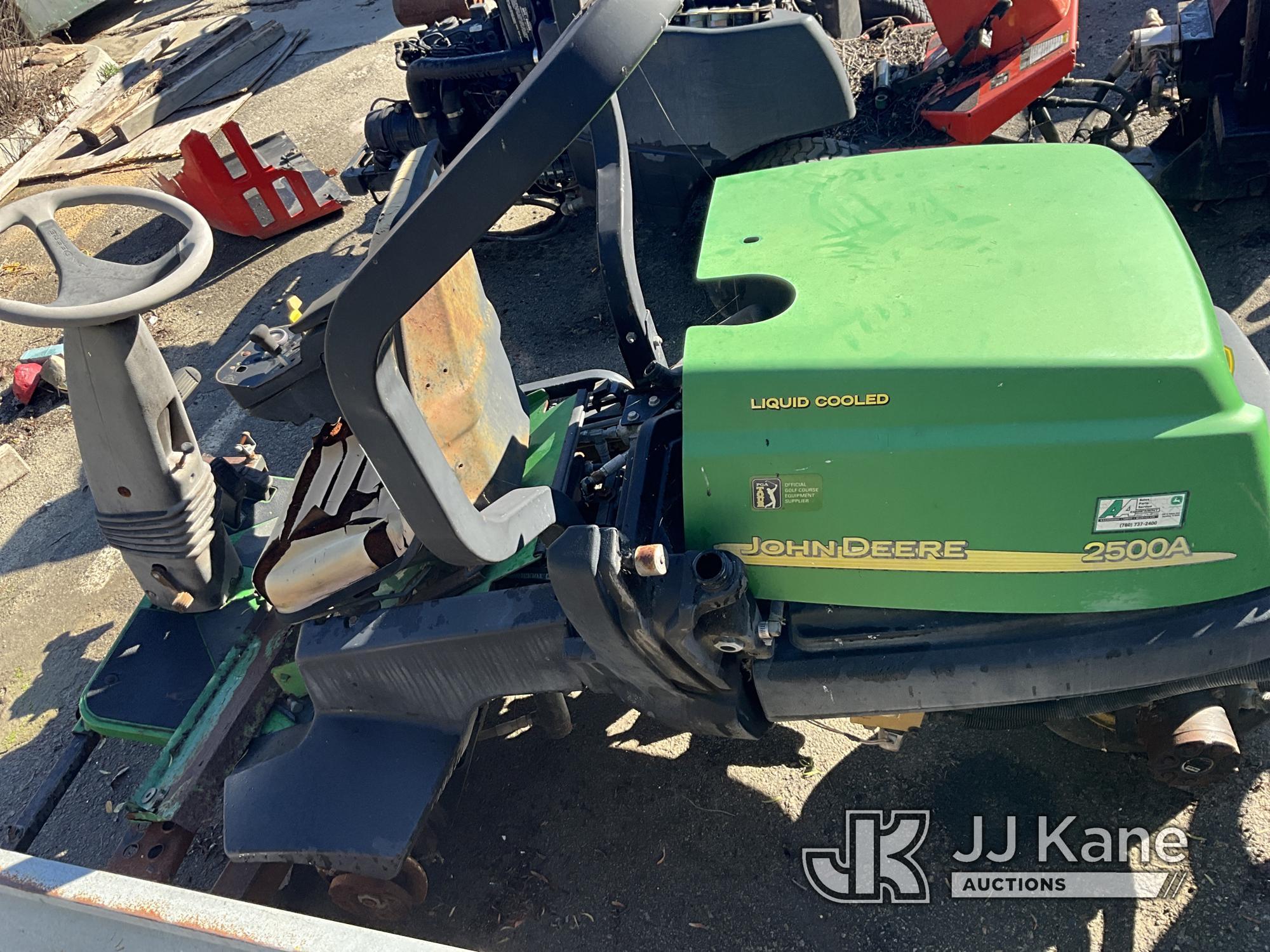 (Jurupa Valley, CA) JOHN DEERE MOWER Not Running, Missing Parts