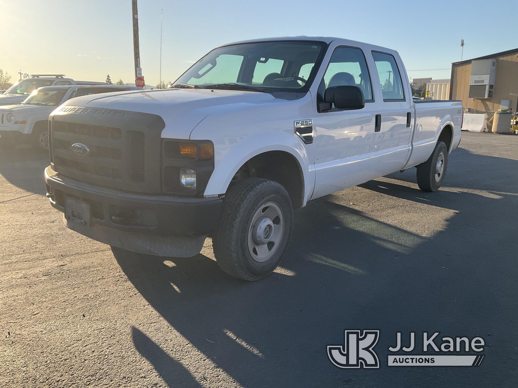 (Jurupa Valley, CA) 2008 Ford F250 4x4 Crew-Cab Pickup Truck Runs & Moves, Body Damage