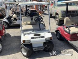 (Jurupa Valley, CA) 1998 Club Car Golf Cart Golf Cart Not Running , No key , Missing  parts , Body D