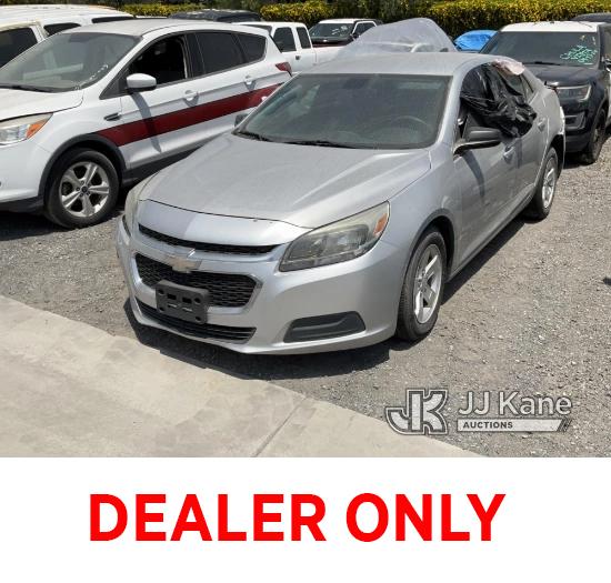 (Jurupa Valley, CA) 2015 Chevrolet Malibu LS 4-Door Sedan Not Running , Wrecked, Paint Damage, Body