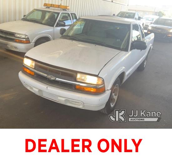 (Jurupa Valley, CA) 2001 Chevrolet S10 Pickup Truck Runs & Moves, Will Not Stay Running