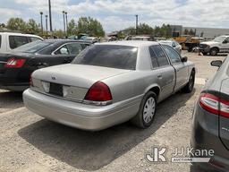 (Jurupa Valley, CA) 2008 Ford Crown VIc 4-Door Sedan Not Running, Missing Key, Missing Battery, Inte