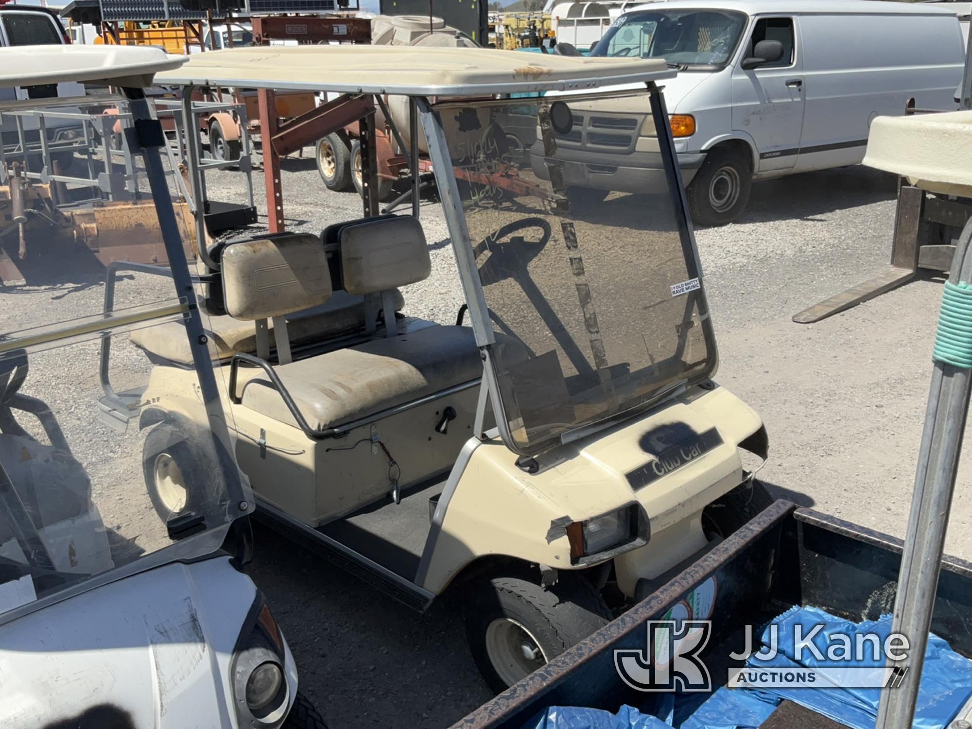 (Jurupa Valley, CA) 1998 Club Car Golf Cart Golf Cart Not Running, No Key , Bad Tire , Missing Parts